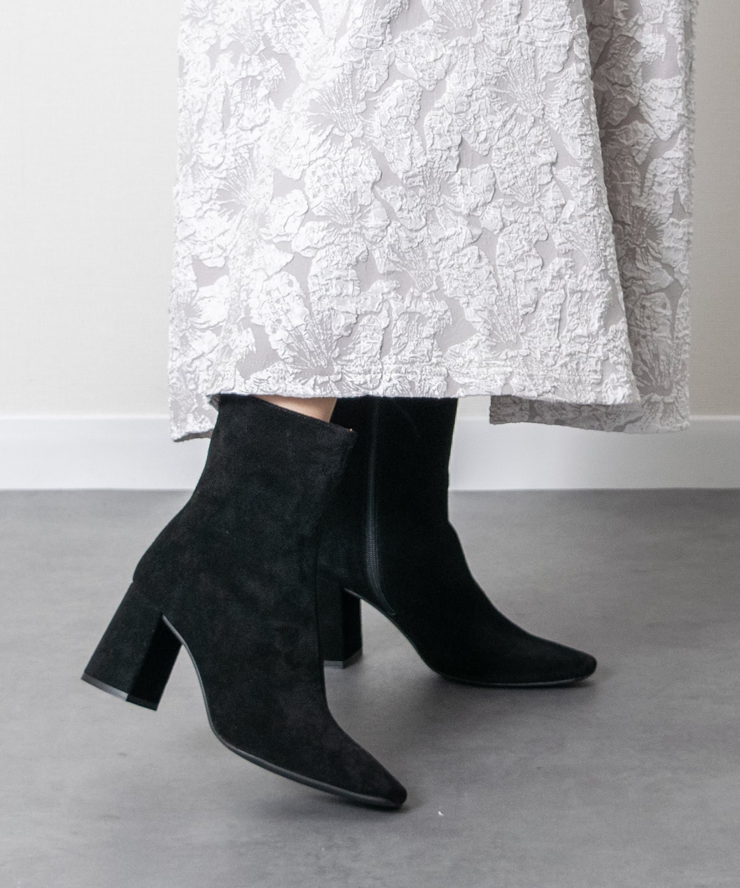 【インター ショシュール/INTER-CHAUSSURES】の【ANGEL ALARCON】スクエアトウチャンキーヒールブーツ インテリア・キッズ・メンズ・レディースファッション・服の通販 founy(ファニー) 　ファッション　Fashion　レディースファッション　Fashion for Women　BLS|ID: prp329100004821622 ipo3291000000035044772