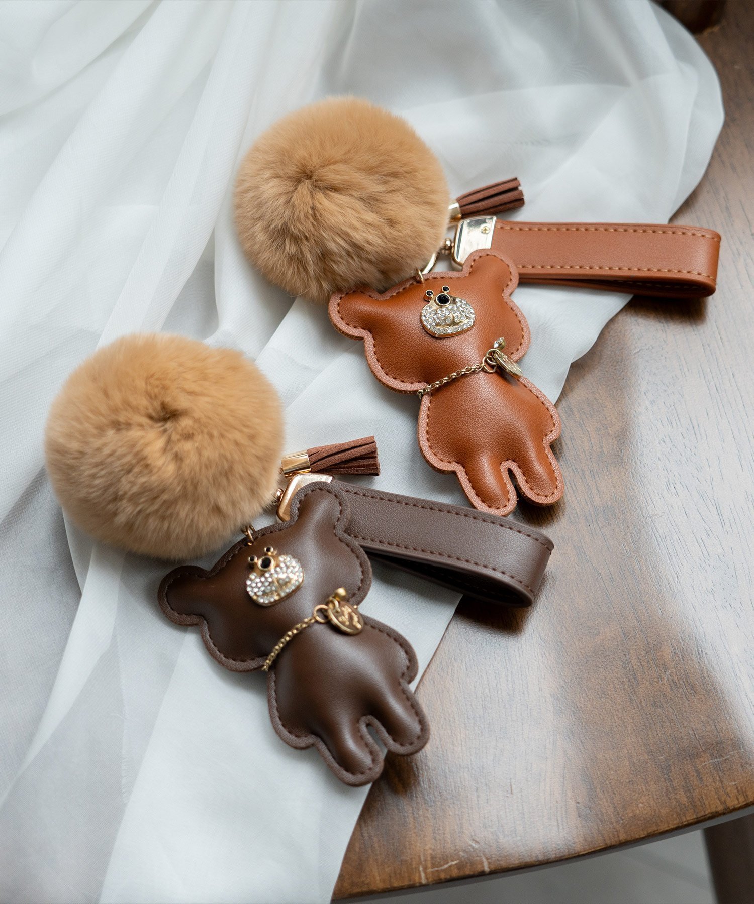 【ヴィータフェリーチェ/VitaFelice】のフェイクファー タッセル付きベアバッグチャーム インテリア・キッズ・メンズ・レディースファッション・服の通販 founy(ファニー) 　ファッション　Fashion　レディースファッション　Fashion for Women　ギフト プレゼント　Gift / Present　ストーン　Stone, Gem-Like　スマート　Smart, Elegant　タッセル　Tassel, Fringe　チャーム　Charm, Pendant　フェイクファー　Faux Fur, Imitation Fur　ブラウン|ID: prp329100004821628 ipo3291000000035044835