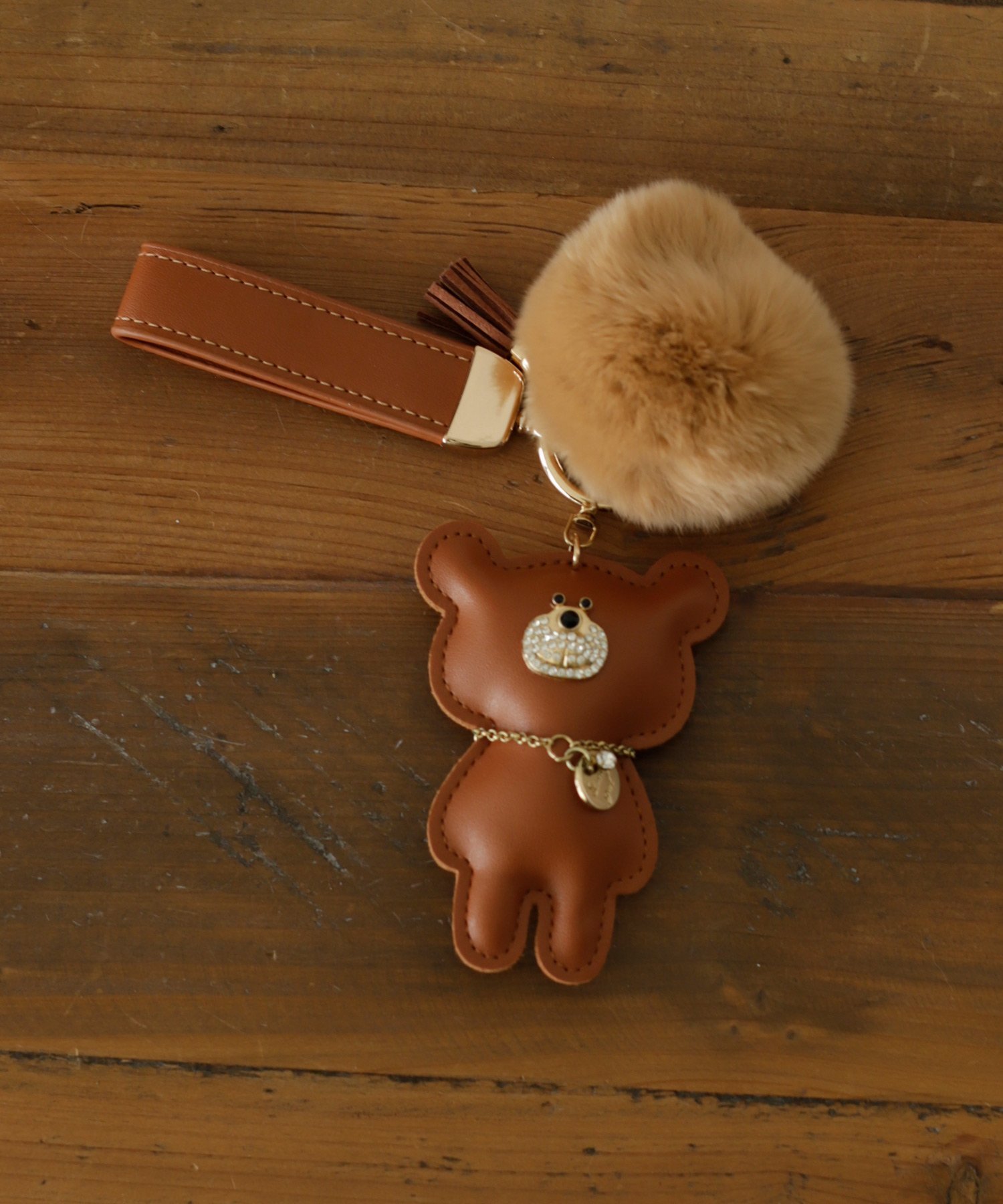 【ヴィータフェリーチェ/VitaFelice】のフェイクファー タッセル付きベアバッグチャーム インテリア・キッズ・メンズ・レディースファッション・服の通販 founy(ファニー) 　ファッション　Fashion　レディースファッション　Fashion for Women　ギフト プレゼント　Gift / Present　ストーン　Stone, Gem-Like　スマート　Smart, Elegant　タッセル　Tassel, Fringe　チャーム　Charm, Pendant　フェイクファー　Faux Fur, Imitation Fur　キャメル|ID: prp329100004821628 ipo3291000000035044837
