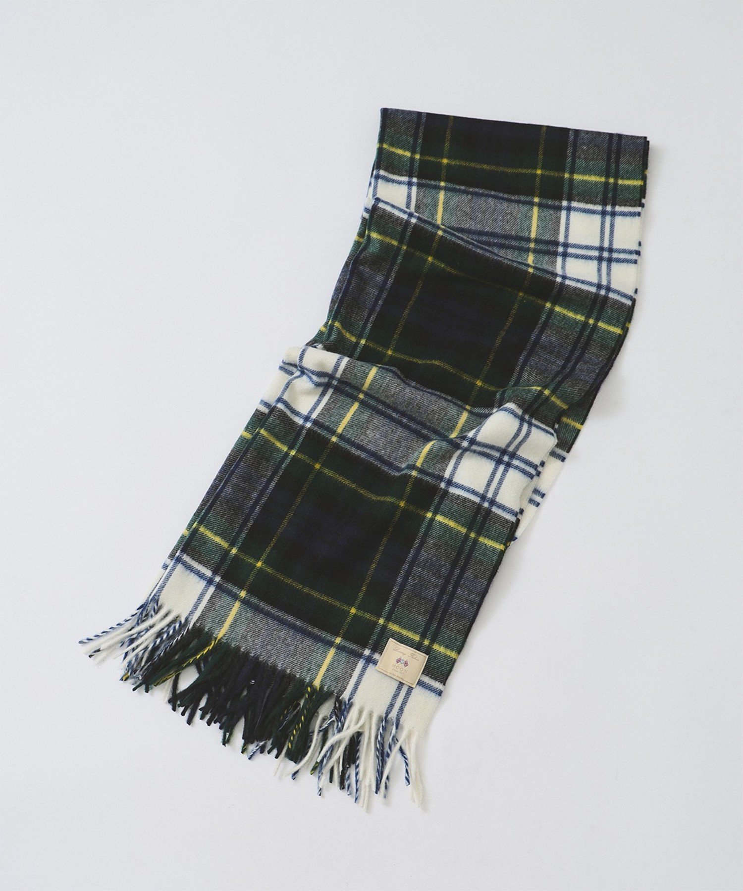 【ビームス ウイメン/BEAMS】のMOON チェック ストール 25AW プレゼント ギフト インテリア・キッズ・メンズ・レディースファッション・服の通販 founy(ファニー) 　ファッション　Fashion　レディースファッション　Fashion for Women　2025年　2025　2025-2026秋冬・A/W　Autumn/Winter 2025–26 AW25–26　おすすめ　Recommended / Our Picks　ギフト プレゼント　Gift / Present　クラシック　Classic, Timeless Style　シンプル　Simple, Minimal　ストール　Stole, Wrap　チェック　Check, Plaid, Tartan　フリンジ　Fringe, Tassel　エレガント 上品　Elegant　A/W・秋冬　Autumn/Winter　防寒　Cold Protection, Winter-Ready　DARK.GREEN|ID: prp329100004821641 ipo3291000000035044961