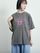 【サマンサモスモス/Samansa Mos2】のピグメント加工メロー切替ロゴプリントTシャツ 人気、トレンドファッション・服の通販 founy(ファニー) ファッション Fashion レディースファッション Fashion for Women トップス・カットソー Cut & Sew Tops シャツ・ブラウス・オフィスカジュアル Elegant Blouses & Button-Ups ロングTシャツ・Tシャツ Longline T-Shirts & Tees アシンメトリー Asymmetrical Style プリント Print, Printed Pattern ワンポイント One Point, Statement Accent 切替 Switching, Contrast Panel thumbnail チャコールグレー|ID: prp329100004821736 ipo3291000000035046060
