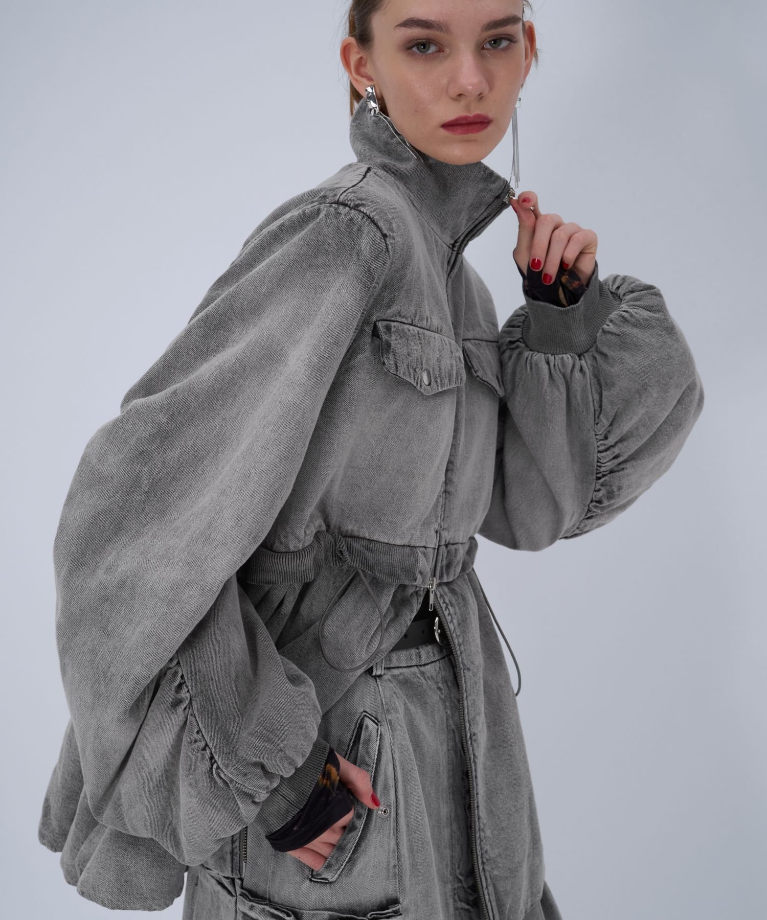 【ハレ/HARE】のMA-1ライクペプラムブルゾン インテリア・キッズ・メンズ・レディースファッション・服の通販 founy(ファニー) 　ファッション　Fashion　レディースファッション　Fashion for Women　アウター　Coat / Outerwear Collection　ブルゾンジャケット・スポーティアウター　Blouson Jackets　MA-1ジャケット　MA-1 Bomber Jackets / Flight Jackets　おすすめ　Recommended / Our Picks　ウェーブ　Wavy Pattern　ショート　Short, Short Length　ストレート　Straight, Straight Cut　タイツ　Tights, Legwear　デニム　Denim, Jeans Material　ドッキング　Docking, Mixed Material　ドローコード　Drawcord, Drawstring Cord　バランス　Balance, Style Balance　ブルゾン　Blouson, Bomber Jacket　ペプラム　Peplum, Flared Hem　ミドル　Middle Length, Mid Height　ミリタリー　Military, Army Style　ロング　Long, Long-Length　ワイド　Wide, Wide Fit　グレー10|ID: prp329100004821899 ipo3291000000035047502