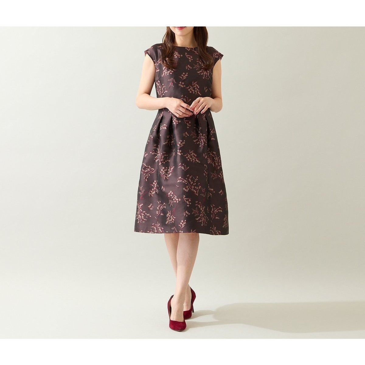 【ローズティアラ/Rose Tiara】のスズランジャカードワンピース インテリア・キッズ・メンズ・レディースファッション・服の通販 founy(ファニー) 　ファッション　Fashion　レディースファッション　Fashion for Women　ワンピース　Dresses　おすすめ　Recommended / Our Picks　ジャカード／ジャガード　Jacquard, Woven Pattern　パーティ　Party, Party Style　フィット　Fit, Slim Fit　フレア　Flare, Flared　ポケット　Pocket, Pocket Detail　リボン　Ribbon, Bow　エレガント 上品　Elegant　二次会　After Party　結婚式　Wedding　ブラウン|ID: prp329100004821945 ipo3291000000035048013