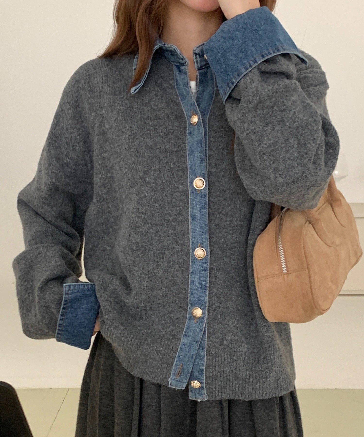 【ディアベル/DIAVEL】のデニムドッキングニットカーディガン/異素材切替デザイン インテリア・キッズ・メンズ・レディースファッション・服の通販 founy(ファニー) 　ファッション　Fashion　レディースファッション　Fashion for Women　トップス・カットソー　Cut & Sew Tops　ニット　Knit Tops & Sweaters　カーディガン・羽織り　Layered Style Cardigans　カーディガン　Cardigan, Knitwear　ガーリー　Girly, Feminine Style　キャップ　Cap, Baseball Cap　切替　Switching, Contrast Panel　シンプル　Simple, Minimal　セットアップ　Set-Up, Coordinated Outfit　デニム　Denim, Jeans Material　トレンド　Trend, Trending Now　ドッキング　Docking, Mixed Material　フレア　Flare, Flared　ベーシック　Basic, Essential　ポケット　Pocket, Pocket Detail　再入荷　Restock / Back in Stock　おすすめ　Recommended / Our Picks　グレー|ID: prp329100004821983 ipo3291000000035048452