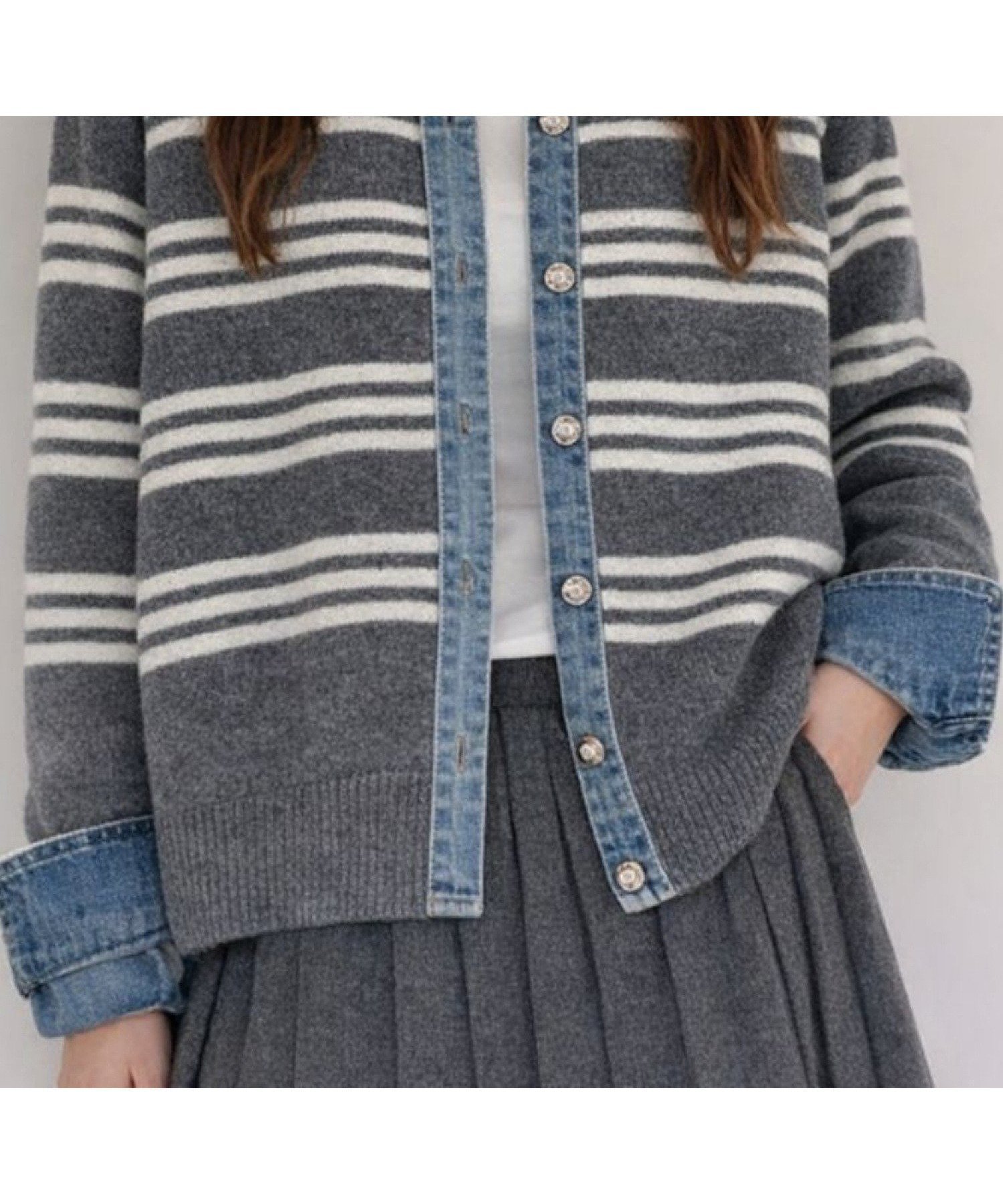 【ディアベル/DIAVEL】のデニムドッキングニットカーディガン/異素材切替デザイン インテリア・キッズ・メンズ・レディースファッション・服の通販 founy(ファニー) 　ファッション　Fashion　レディースファッション　Fashion for Women　トップス・カットソー　Cut & Sew Tops　ニット　Knit Tops & Sweaters　カーディガン・羽織り　Layered Style Cardigans　カーディガン　Cardigan, Knitwear　ガーリー　Girly, Feminine Style　キャップ　Cap, Baseball Cap　切替　Switching, Contrast Panel　シンプル　Simple, Minimal　セットアップ　Set-Up, Coordinated Outfit　デニム　Denim, Jeans Material　トレンド　Trend, Trending Now　ドッキング　Docking, Mixed Material　フレア　Flare, Flared　ベーシック　Basic, Essential　ポケット　Pocket, Pocket Detail　再入荷　Restock / Back in Stock　おすすめ　Recommended / Our Picks　ホワイト×グレー|ID: prp329100004821983 ipo3291000000035048456