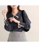 【ナチュラルクチュール/natural couture】のosono 重ね衿配色ブラウス 人気、トレンドファッション・服の通販 founy(ファニー) ファッション Fashion レディースファッション Fashion for Women トップス・カットソー Cut & Sew Tops シャツ・ブラウス・オフィスカジュアル Elegant Blouses & Button-Ups インナー Innerwear カーディガン Cardigan, Knitwear サテン Satin, Glossy Fabric ジャケット Jacket, Outerwear パール Pearl, Pearl Accent フェミニン Feminine, Girly ボトム Bottoms, Lower Wear 再入荷 Restock / Back in Stock おすすめ Recommended / Our Picks エレガント 上品 Elegant ビジネス 仕事 通勤 Business / Work / Commuting 2026年 2026 thumbnail チャコールグレー|ID: prp329100004822002 ipo3291000000035048629