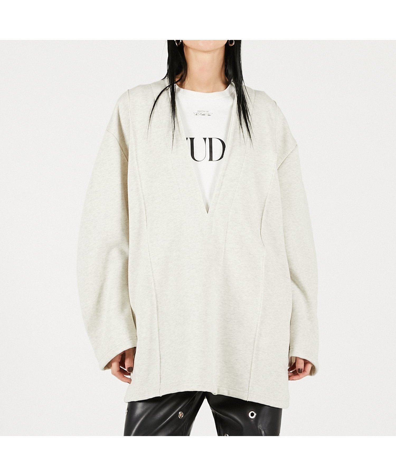 【プランク プロジェクト/PRANK PROJECT】のディープVネックスウェット インテリア・キッズ・メンズ・レディースファッション・服の通販 founy(ファニー) 　ファッション　Fashion　レディースファッション　Fashion for Women　トップス・カットソー　Cut & Sew Tops　レディースパーカー・カジュアルフーディー　Casual Hoodies & Sweatshirts　スウェット・クルーネックトップス　Sweatshirts & Crewnecks / Relaxed Fit Sweat Tops　Vネックトップス　V-Neck Tops / V-Cut Neckline Shirts　インナー　Innerwear　スウェット / スエット　Sweatshirt, Sweatwear　セットアップ　Set-Up, Coordinated Outfit　リラックス　Relax, Relaxed Fit　エレガント 上品　Elegant　L.GRY|ID: prp329100004822012 ipo3291000000035048748