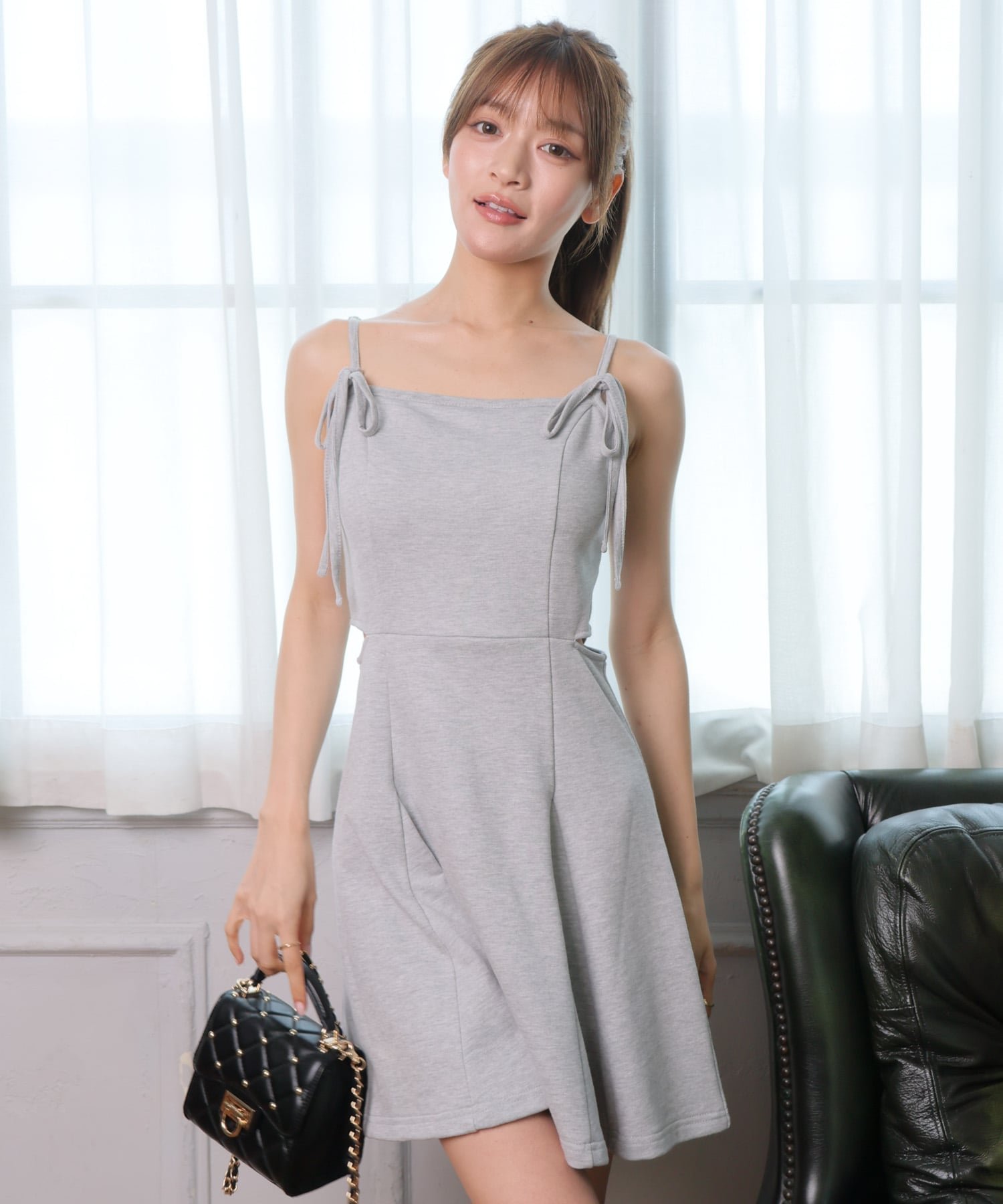 【リップサービス/LIP SERVICE】のLIP SERVICE/スウェットミニフレアキャミワンピース 人気、トレンドファッション・服の通販 founy(ファニー) 　ファッション　Fashion　レディースファッション　Fashion for Women　ワンピース　Dresses　キャミソールワンピース　Camisole Dresses　秋　Autumn　キャミワンピース　Cami Dress, Slip Dress　スウェット / スエット　Sweatshirt, Sweatwear　スニーカー　Sneakers, Trainers　セットアップ　Set-Up, Coordinated Outfit　トレンド　Trend, Trending Now　なめらか　Smooth, Silky Texture　パーカー　Hoodie, Parka　フィット　Fit, Slim Fit　フレア　Flare, Flared　羽織　Haori, Light Jacket　リボン　Ribbon, Bow　ロング　Long, Long-Length　夏　Summer　エレガント 上品　Elegant　 other-1|ID: prp329100004822035 ipo3291000000035049112