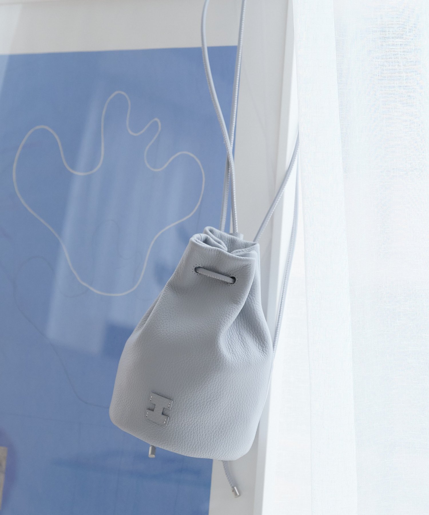 【イアクッチ/IACUCCI】のリド ドロストSD CERVO 人気、トレンドファッション・服の通販 founy(ファニー) 　ファッション　Fashion　レディースファッション　Fashion for Women　イタリア　Italy　コンパクト　Compact, Small Size　巾着　Drawstring Bag, Kinchaku　軽量　Lightweight, Ultra Light　ハンカチ　Handkerchief, Hanky　バケツ　Bucket, Bucket Style　フォルム　Silhouette, Form　フロント　Front, Front Design　メタル　Metal, Metal Parts　モチーフ　Motif, Design Theme　ラップ　Wrap, Wrap Design　リップ　Lip, Lip Motif　リラックス　Relax, Relaxed Fit　S/S・春夏　SS, Spring/Summer, Warm Season　夏　Summer　エレガント 上品　Elegant　2026年　2026　 other-1|ID: prp329100004822099 ipo3291000000035049957