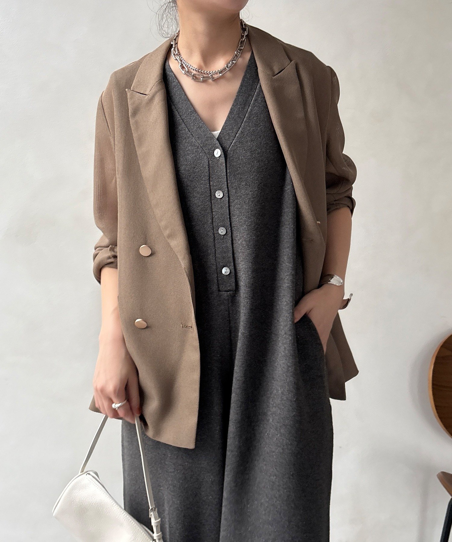 【ドゥドゥ/DouDou】の【WEB限定】フロントボタンニットオールインワン インテリア・キッズ・メンズ・レディースファッション・服の通販 founy(ファニー) 　ファッション　Fashion　レディースファッション　Fashion for Women　トップス・カットソー　Cut & Sew Tops　ニット　Knit Tops & Sweaters　ワンピース　Dresses　オールインワン・ワンピース　Dresses and Jumpsuits　シューズ　Shoes, Footwear　スニーカー　Sneakers, Trainers　スマート　Smart, Elegant　雑誌　Magazine, Fashion Magazine　フロント　Front, Front Design　リラックス　Relax, Relaxed Fit　ワイド　Wide, Wide Fit　S/S・春夏　SS, Spring/Summer, Warm Season　再入荷　Restock / Back in Stock　夏　Summer　2026年　2026　チャコールグレー|ID: prp329100004822110 ipo3291000000035050105