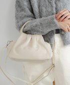 【アーバンリサーチ/URBAN RESEARCH】のレザーハンドバッグ 人気、トレンドファッション・服の通販 founy(ファニー) ファッション Fashion レディースファッション Fashion for Women バッグ Bags 2025年 2025 2025-2026秋冬・A/W Autumn/Winter 2025–26 AW25–26 冬 Winter / This Winter イタリア Italy エレガント 上品 Elegant ギャザー Gathered, Ruffled コンパクト Compact, Small Size ショルダー Shoulder, Shoulder Strap A/W・秋冬 Autumn/Winter thumbnail オフホワイト|ID: prp329100004822200 ipo3291000000035050843