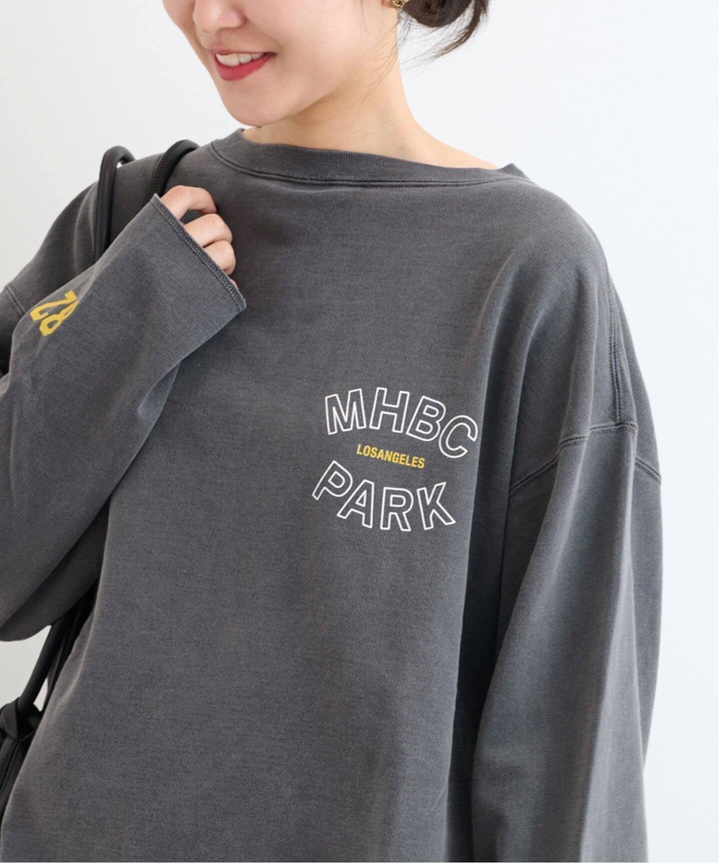 【ジャーナルスタンダード レリューム/JOURNAL STANDARD relume】の《追加》【HOLIDAYS COMFORT】USAコットンインレイウラケプルオーバー インテリア・キッズ・メンズ・レディースファッション・服の通販 founy(ファニー) 　ファッション　Fashion　レディースファッション　Fashion for Women　トップス・カットソー　Cut & Sew Tops　カジュアルプルオーバー・ニットトップス　Pullovers & Knit Tops / Casual Pullovers　ヴィンテージ　Vintage Style　カットソー　Cut and Sewn Top　クッション　Cushion, Throw Pillow　グラフィック　Graphic, Graphic Design　コレクション　Collection, Seasonal Line　プリント　Print, Printed Pattern　おすすめ　Recommended / Our Picks　2025年　2025　2025-2026秋冬・A/W　Autumn/Winter 2025–26 AW25–26　ブラック A|ID: prp329100004822228 ipo3291000000035051118