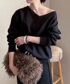 【ドゥ アルシーヴ/Doux archives】の裏起毛Vネック前後2WAYプルオーバー 人気、トレンドファッション・服の通販 founy(ファニー) ファッション Fashion レディースファッション Fashion for Women トップス・カットソー Cut & Sew Tops カジュアルプルオーバー・ニットトップス Pullovers & Knit Tops / Casual Pullovers Vネックトップス V-Neck Tops / V-Cut Neckline Shirts スウェット / スエット Sweatshirt, Sweatwear セットアップ Set-Up, Coordinated Outfit デコルテ Décolleté, Neckline ボトム Bottoms, Lower Wear thumbnail BLACK|ID: prp329100004822769 ipo3291000000035064325