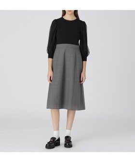 【ブルーレーベル クレストブリッジ/BLUE LABEL CRESTBRIDGE】のチュールスリーブニットドッキングドレス 人気、トレンドファッション・服の通販 founy(ファニー) ファッション Fashion レディースファッション Fashion for Women トップス・カットソー Cut & Sew Tops ニット Knit Tops & Sweaters ワンピース Dresses フォーマル・パーティードレス・結婚式用ドレス Elegant & Casual Dresses チェック Check, Plaid, Tartan チュール Tulip, Tulip Motif ドッキング Docking, Mixed Material ドレス Dress, One-Piece フレア Flare, Flared エレガント 上品 Elegant 無地 Plain, Solid Color |ID:prp329100004822886