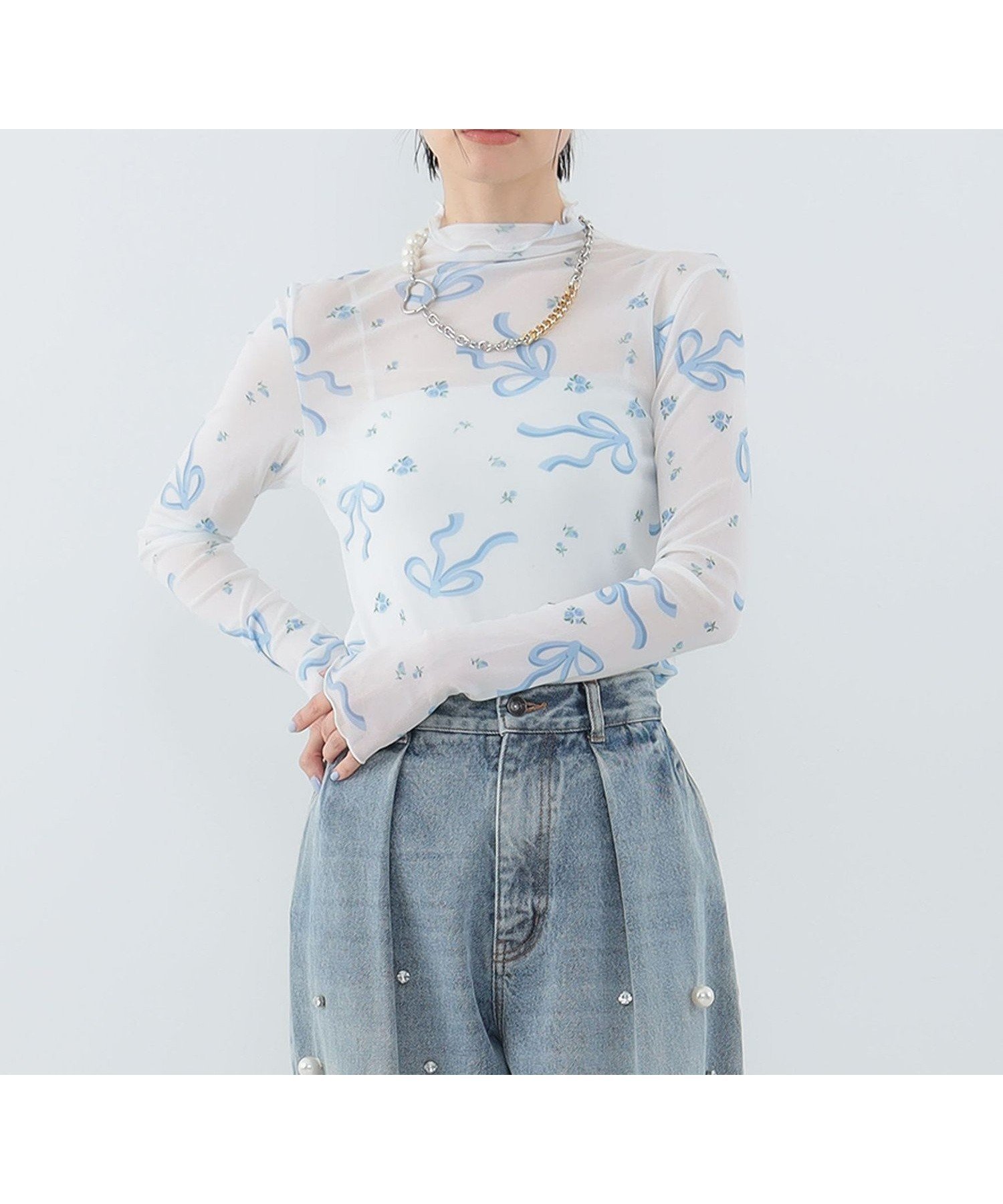 【カロリナ グレイサー/CAROLINA GLASER】のリボン プリント ロングスリーブ カットソー 重ね着 インナー 人気、トレンドファッション・服の通販 founy(ファニー) 　ファッション　Fashion　レディースファッション　Fashion for Women　トップス・カットソー　Cut & Sew Tops　カットソー・ベーシックTシャツ　Cut-and-Sewn Tops / Stretch Tees & Basics　インナー　Innerwear　カットソー　Cut and Sewn Top　キャミソール　Camisole, Spaghetti Strap Top　シアー　Sheer, See-Through　スタンダード　Standard, Basic　スリーブ　Sleeve, Long Sleeve / Short Sleeve　タンク　Tank Top, Sleeveless Top　トレンド　Trend, Trending Now　フラワー　Flower, Floral　プリント　Print, Printed Pattern　リボン　Ribbon, Bow　ロング　Long, Long-Length　おすすめ　Recommended / Our Picks　 other-1|ID: prp329100004822979 ipo3291000000035068723