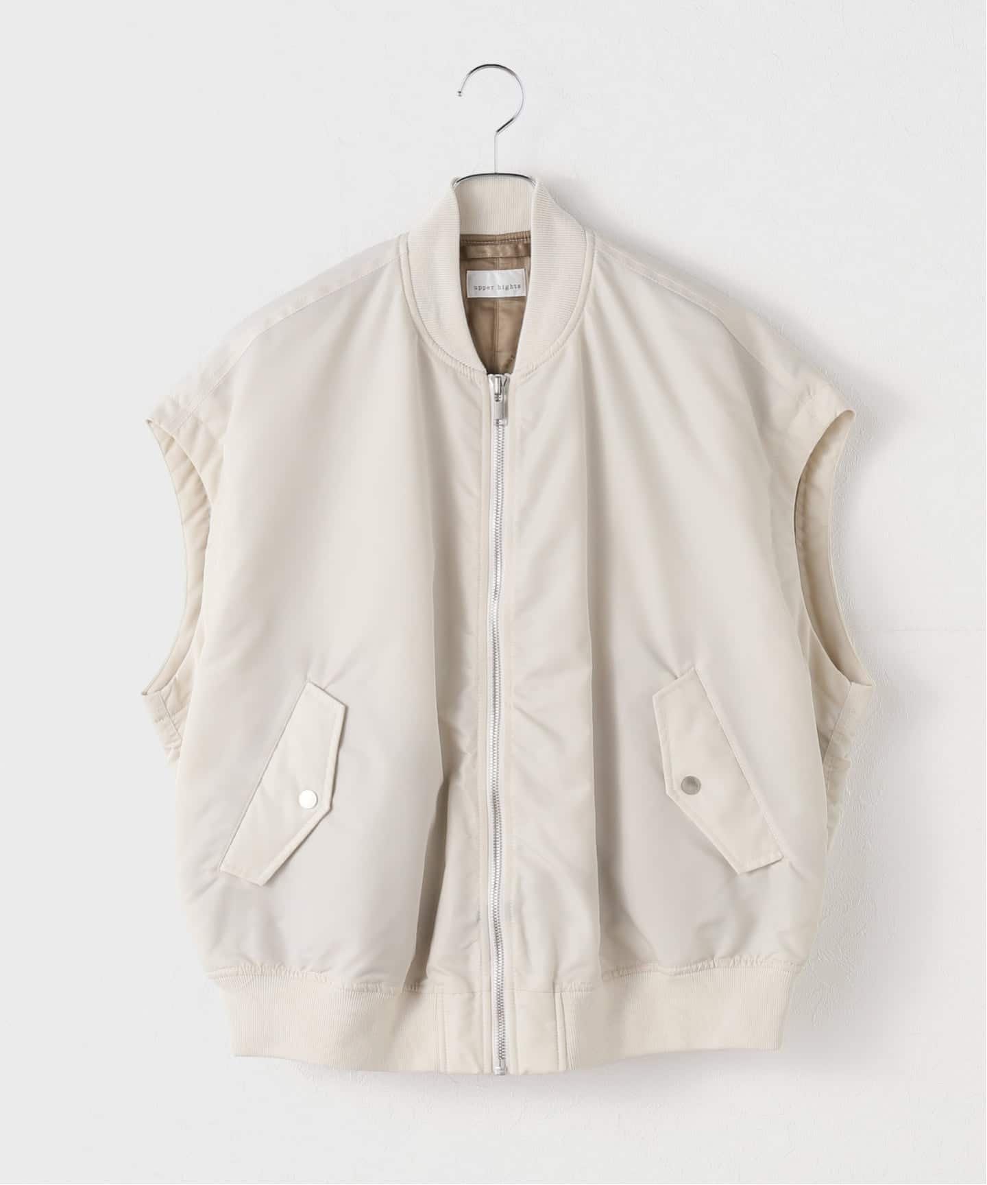 【スピック&スパン/Spick & Span】の《WEB限定》upper hights/アッパーハイツ THE U-2 VEST インテリア・キッズ・メンズ・レディースファッション・服の通販 founy(ファニー) 　ファッション　Fashion　レディースファッション　Fashion for Women　アウター　Coat / Outerwear Collection　トップス・カットソー　Cut & Sew Tops　ベスト&ジレ / 重ね着スタイル　Vests & Gilets　シンプル　Simple, Minimal　スマート　Smart, Elegant　トレンド　Trend, Trending Now　ベーシック　Basic, Essential　ホワイト A|ID: prp329100004823008 ipo3291000000035069288