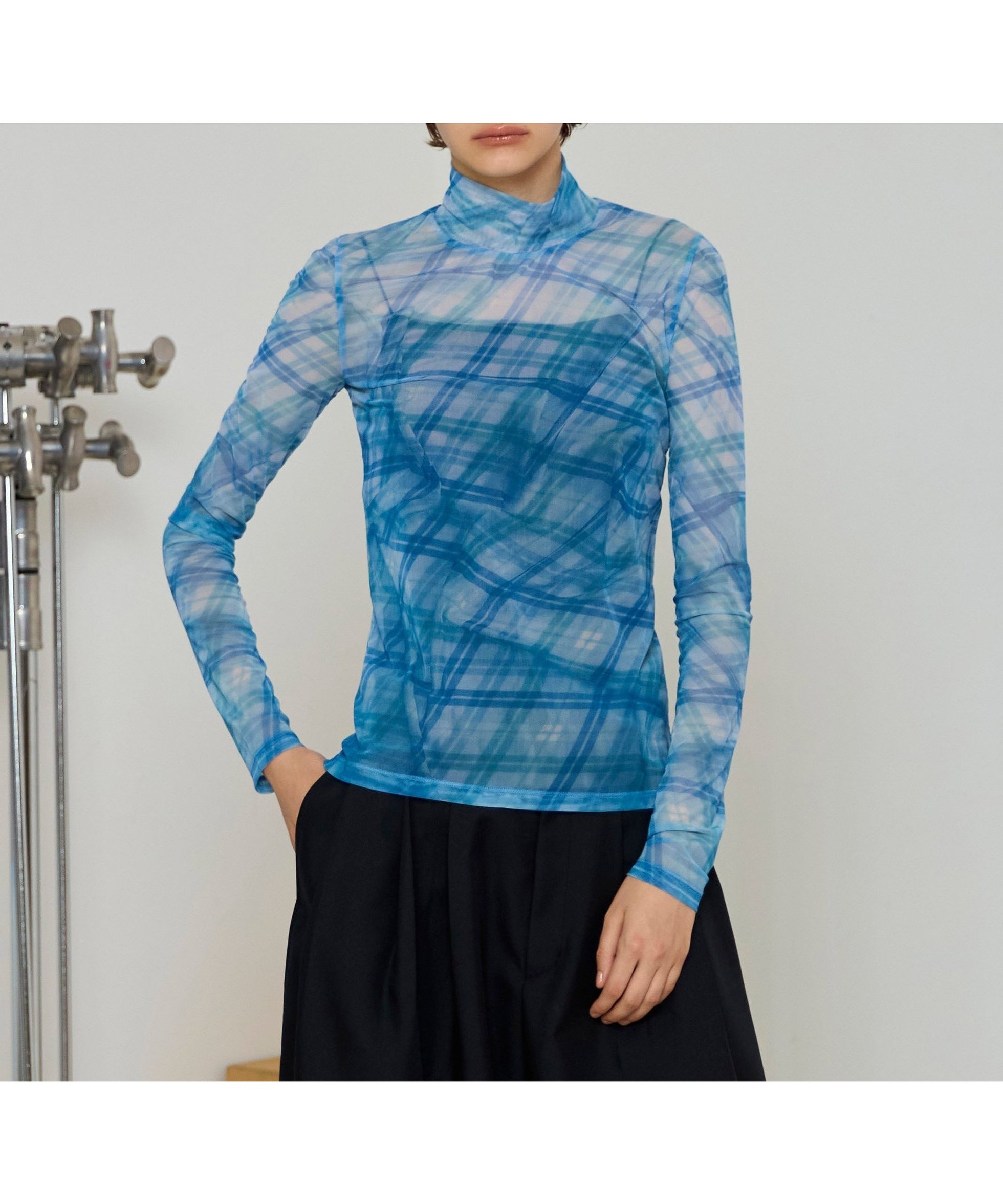 【メゾンスペシャル/MAISON SPECIAL】のチェックメッシュトップス インテリア・キッズ・メンズ・レディースファッション・服の通販 founy(ファニー) 　ファッション　Fashion　レディースファッション　Fashion for Women　トップス・カットソー　Cut & Sew Tops　インナー　Innerwear　ジャケット　Jacket, Outerwear　チェック　Check, Plaid, Tartan　フィット　Fit, Slim Fit　プリント　Print, Printed Pattern　メッシュ　Mesh, Net Fabric　定番　Standard, Basic Item　秋　Autumn　BLU|ID: prp329100004823012 ipo3291000000035069349