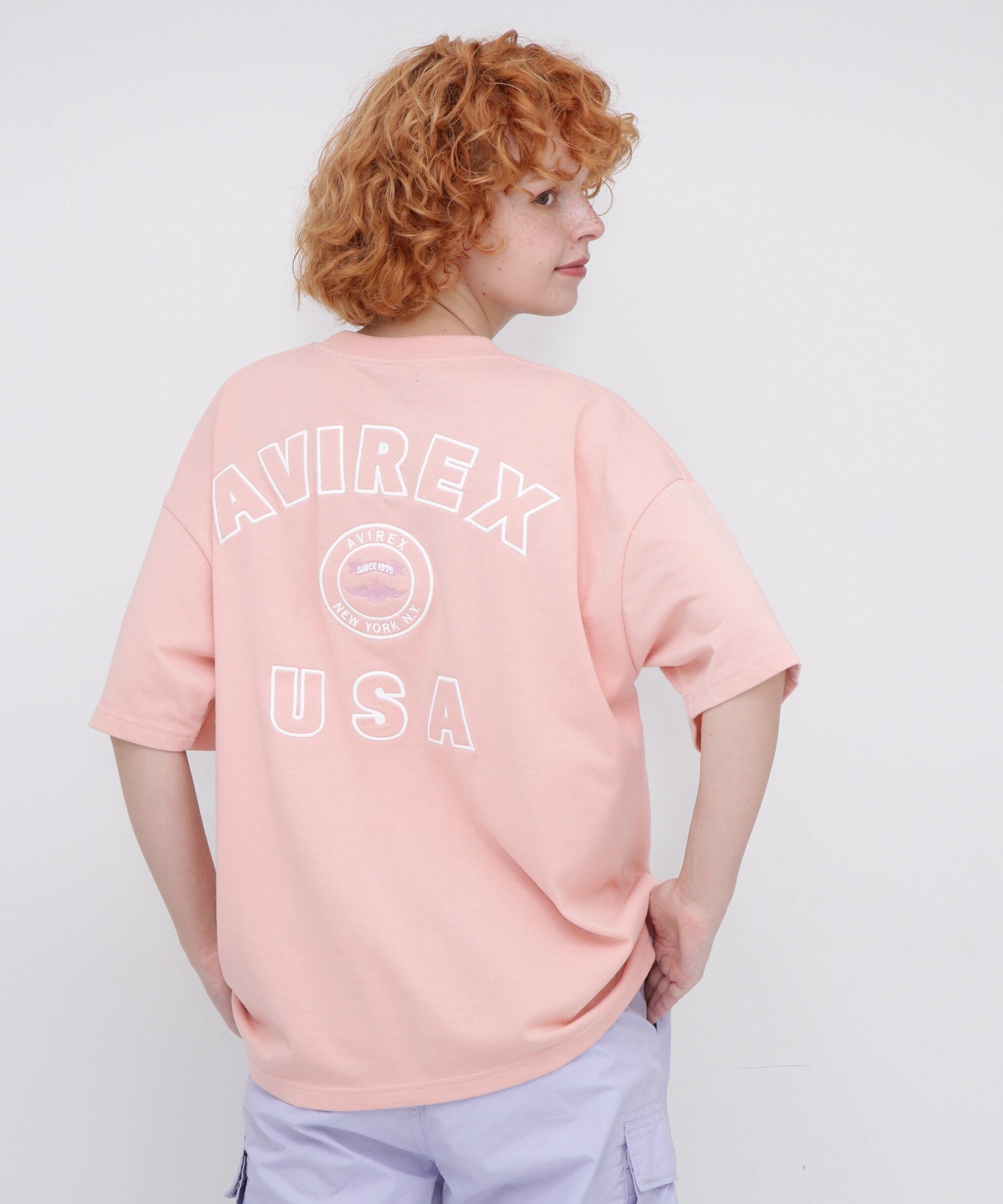 【アヴィレックス/AVIREX】のL-VARSITY LOGO T-SHIRT/バーシティーロゴティーシャツ インテリア・キッズ・メンズ・レディースファッション・服の通販 founy(ファニー) 　ファッション　Fashion　レディースファッション　Fashion for Women　トップス・カットソー　Cut & Sew Tops　シャツ・ブラウス・オフィスカジュアル　Elegant Blouses & Button-Ups　ロングTシャツ・Tシャツ　Longline T-Shirts & Tees　ミリタリー　Military, Army Style　ピンク|ID: prp329100004823099 ipo3291000000035070745