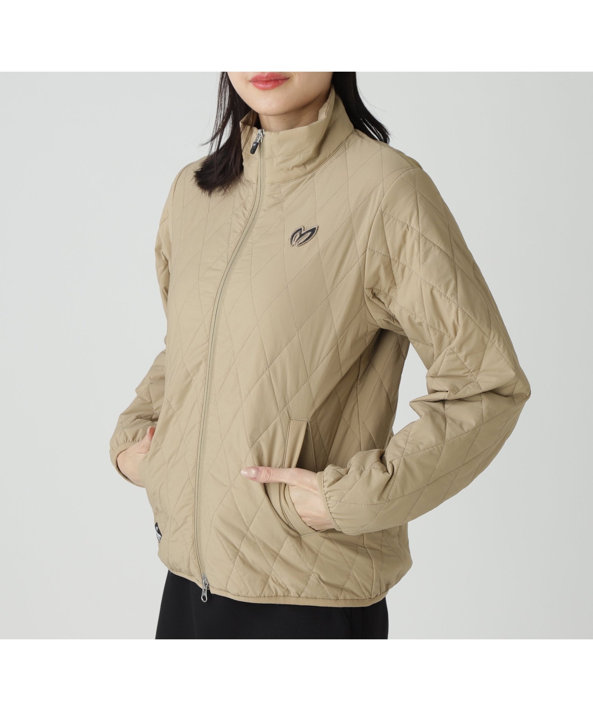 【マスターバニーエディション/MASTER BUNNY EDITION】のナイロンタフタ中綿ジップアップブルゾン インテリア・キッズ・メンズ・レディースファッション・服の通販 founy(ファニー) ファッション Fashion レディースファッション Fashion for Women アウター Coat / Outerwear Collection ブルゾンジャケット・スポーティアウター Blouson Jackets キルティング Quilted, Quilting コンパクト Compact, Small Size ジャケット Jacket, Outerwear スウェット / スエット Sweatshirt, Sweatwear スタンド Stand Collar, Upright Stand ストレッチ Stretch, Stretchy Fabric タフタ Taffeta, Structured Fabric フェイス Face, Facial Design 冬 Winter / This Winter ゴルフ Golf ベージュ|ID: prp329100004823116 ipo3291000000035070979