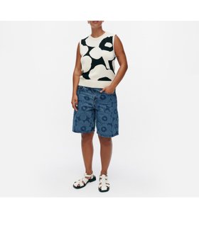 【マリメッコ/marimekko】のMaridenim Marssi Unikko ショートパンツ 人気、トレンドファッション・服の通販 founy(ファニー) ファッション Fashion レディースファッション Fashion for Women パンツ Pants & Trousers ショートパンツ・ハーフパンツ High-Waisted & Relaxed Shorts おすすめ Recommended / Our Picks サンダル Sandals, Summer Shoes ショート Short, Short Length シンプル Simple, Minimal タンク Tank Top, Sleeveless Top デニム Denim, Jeans Material 夏 Summer |ID:prp329100004823125