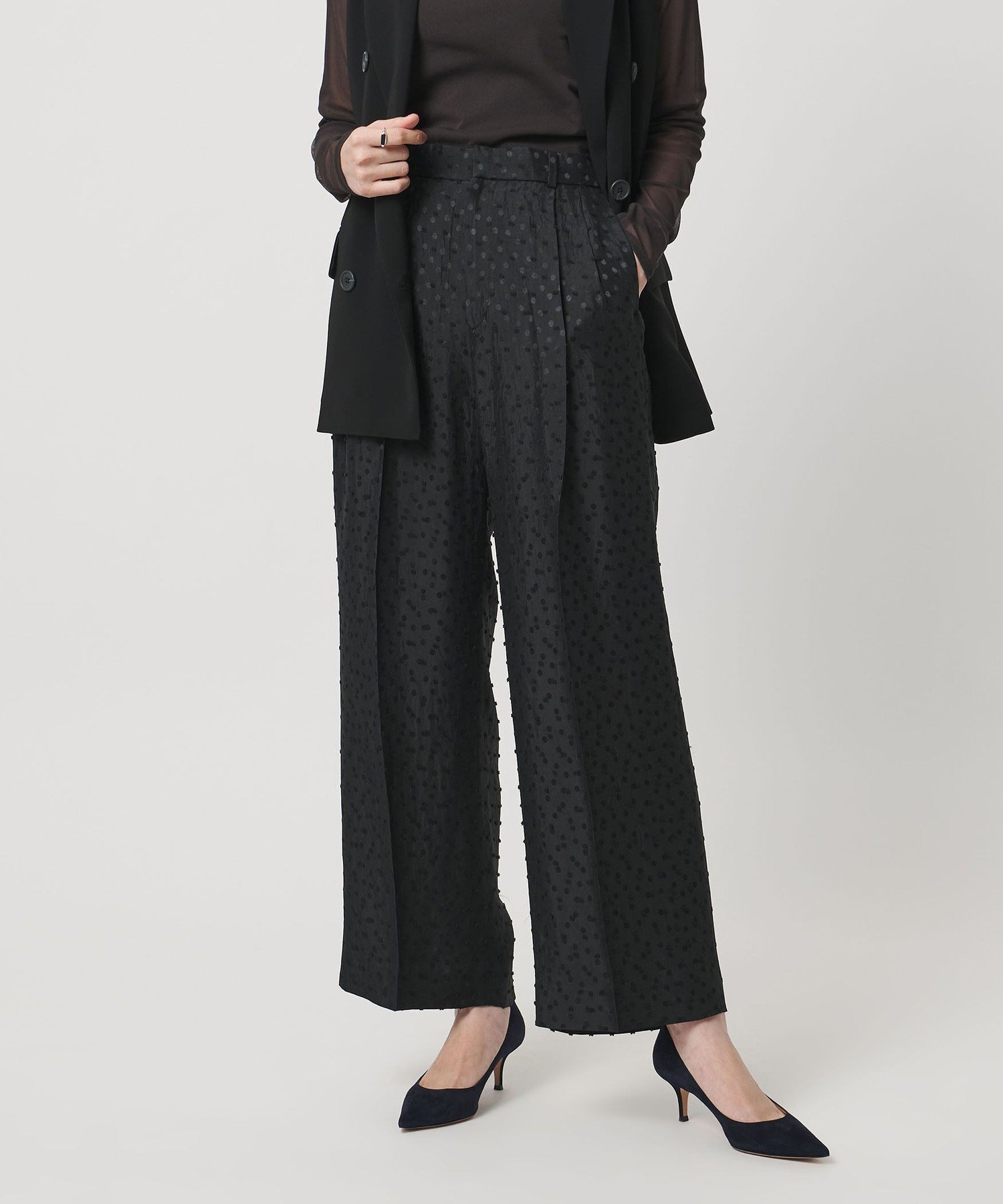 【ユナイテッドアローズ/UNITED ARROWS】のドット サテン 2タック ワイドパンツ インテリア・キッズ・メンズ・レディースファッション・服の通販 founy(ファニー) 　ファッション　Fashion　レディースファッション　Fashion for Women　パンツ　Pants & Trousers　アンダー　Underwear Essentials　サテン　Satin, Glossy Fabric　サンダル　Sandals, Summer Shoes　シアー　Sheer, See-Through　シューズ　Shoes, Footwear　ジャケット　Jacket, Outerwear　透かし　Cut-Out, Lacework　ドット　Polka Dot, Dot Pattern　フラット　Flat, Flat Shoes　ワイド　Wide, Wide Fit　おすすめ　Recommended / Our Picks　エレガント 上品　Elegant　その他8|ID: prp329100004823136 ipo3291000000036041879