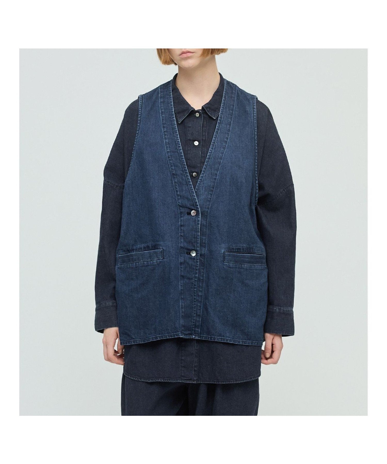 【マーコート/MARcourt】のmizuiro ind デニムベスト 人気、トレンドファッション・服の通販 founy(ファニー) 　ファッション　Fashion　レディースファッション　Fashion for Women　アウター　Coat / Outerwear Collection　トップス・カットソー　Cut & Sew Tops　ベスト&ジレ / 重ね着スタイル　Vests & Gilets　デニム　Denim, Jeans Material　ノースリーブ　Sleeveless, No-Sleeve　フロント　Front, Front Design　ベスト　Vest, Waistcoat　ポケット　Pocket, Pocket Detail　 other-1|ID: prp329100004823288 ipo3291000000035072915