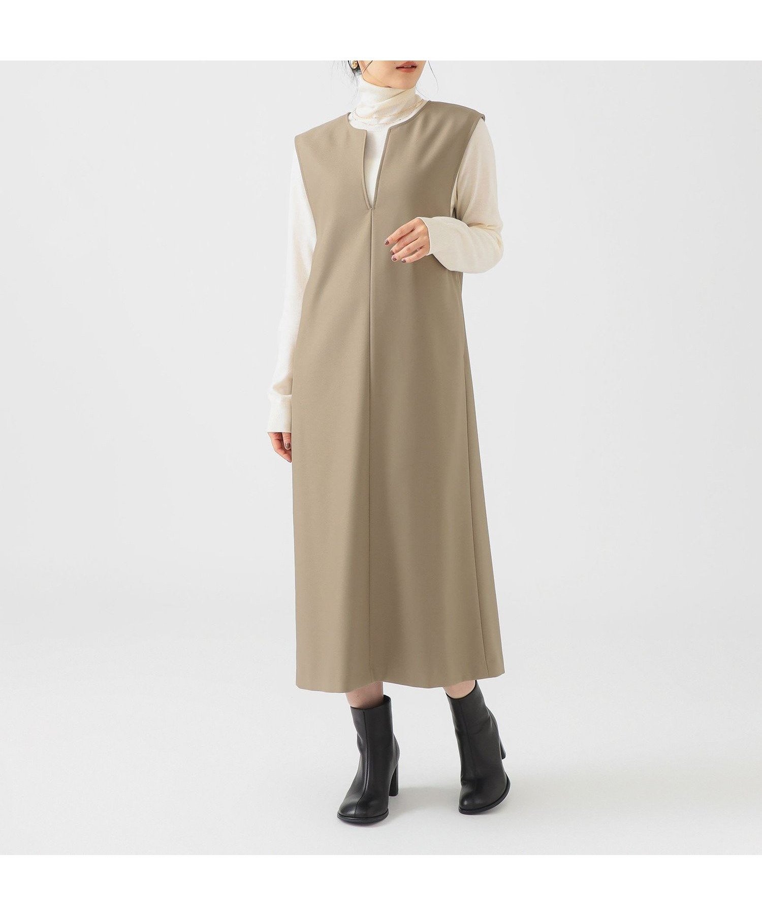 【ビーミングライフストアバイビームス/B:MING LIFE STORE by BEAMS】のタートルネック ニット * スキッパー ワンピース セット(S~M) 25AW 秋冬 レイヤード ロングシーズン ニットワンピ インテリア・キッズ・メンズ・レディースファッション・服の通販 founy(ファニー) 　ファッション　Fashion　レディースファッション　Fashion for Women　ワンピース　Dresses　ニットワンピース　Knit Dresses　シンプル　Simple, Minimal　スキッパー　Skipper, Open Collar　ストレート　Straight, Straight Cut　スリット　Slit, Slit Detail　タートルネック　Turtleneck, High Neck　フィット　Fit, Slim Fit　ロング　Long, Long-Length　A/W・秋冬　Autumn/Winter　再入荷　Restock / Back in Stock　おすすめ　Recommended / Our Picks　2025年　2025　2025-2026秋冬・A/W　Autumn/Winter 2025–26 AW25–26　BEIGE×OFF_WHITE|ID: prp329100004823342 ipo3291000000035073541