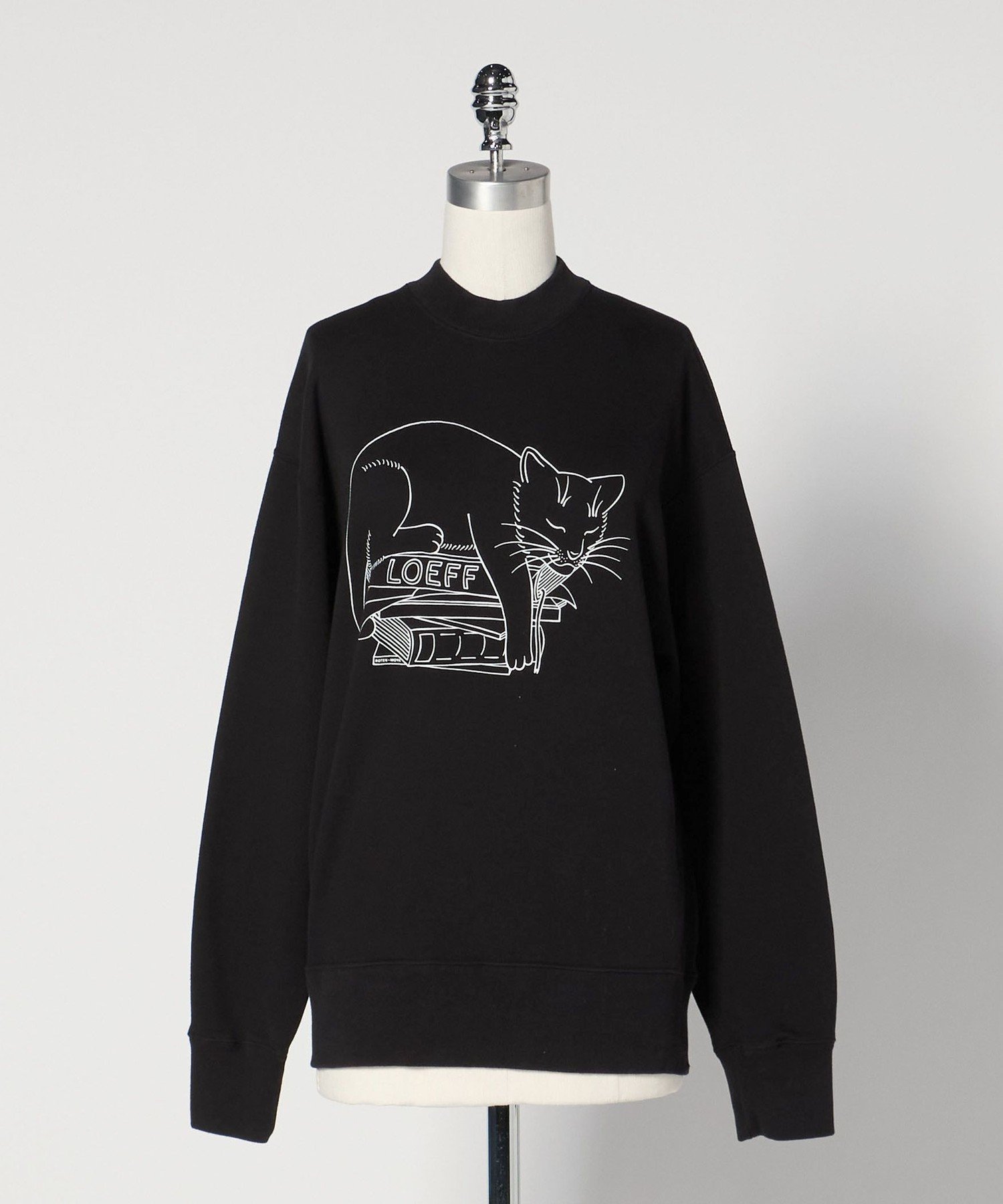 【ユナイテッドアローズ/UNITED ARROWS】のLOEFF スリーピング キャット スウェット UNISEX 人気、トレンドファッション・服の通販 founy(ファニー) 　ファッション　Fashion　レディースファッション　Fashion for Women　トップス・カットソー　Cut & Sew Tops　レディースパーカー・カジュアルフーディー　Casual Hoodies & Sweatshirts　スウェット・クルーネックトップス　Sweatshirts & Crewnecks / Relaxed Fit Sweat Tops　グラフィック　Graphic, Graphic Design　スウェット / スエット　Sweatshirt, Sweatwear　ネコ　Cat, Feline Motif　プリント　Print, Printed Pattern　ユニセックス　Unisex, Genderless　おすすめ　Recommended / Our Picks　エレガント 上品　Elegant　 other-1|ID: prp329100004823344 ipo3291000000035073589