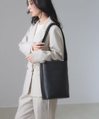 【デミルクス ビームス/Demi-Luxe BEAMS】のMyuQ / NEW JUNO mini ショルダートートバッグ 人気、トレンドファッション・服の通販 founy(ファニー) ファッション Fashion レディースファッション Fashion for Women バッグ Bags エレガント 上品 Elegant コレクション Collection, Seasonal Line コンパクト Compact, Small Size シンプル Simple, Minimal ポケット Pocket, Pocket Detail ロンドン London Style, British Inspired thumbnail BLACK|ID: prp329100004823445 ipo3291000000035075275