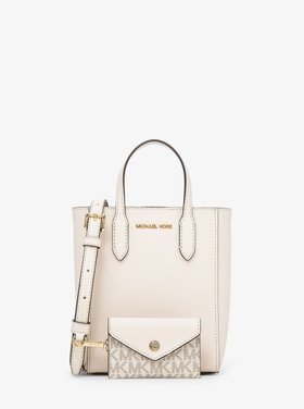 【マイケルコース/MICHAEL KORS】のVINCENT サフィアーノレザー クロスボディ ウィズ カードケース エクストラスモール マイケルコース 人気、トレンドファッション・服の通販 founy(ファニー) ファッション Fashion レディースファッション Fashion for Women カードケース/名刺入れ Card Holders & Business Cases コレクション Collection, Seasonal Line ショルダー Shoulder, Shoulder Strap ドロップ Drop Shoulder, Dropped Style ラグジュアリー Luxury, Elegant |ID:prp329100004823476