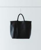 【ロデスコ/RODE SKO / URBAN RESEARCH】のタッセル軽量2WAYシンプルトートバッグ 人気、トレンドファッション・服の通販 founy(ファニー) ファッション Fashion レディースファッション Fashion for Women バッグ Bags 2025年 2025 2025-2026秋冬・A/W Autumn/Winter 2025–26 AW25–26 冬 Winter / This Winter おすすめ Recommended / Our Picks ショルダー Shoulder, Shoulder Strap シンプル Simple, Minimal スラックス Slacks, Dress Pants タッセル Tassel, Fringe チャーム Charm, Pendant デニム Denim, Jeans Material A/W・秋冬 Autumn/Winter 軽量 Lightweight, Ultra Light ビジネス 仕事 通勤 Business / Work / Commuting thumbnail ブラック|ID: prp329100004823485 ipo3291000000035075804