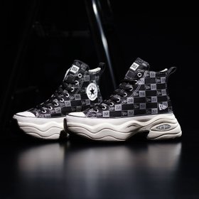 【コンバース/CONVERSE】の【公式】オールスター サージトレーナー HI / NE 人気、トレンドファッション・服の通販 founy(ファニー) ファッション Fashion レディースファッション Fashion for Women インソール Shoe Insole 厚底 Platform Shoes クッション Cushion, Throw Pillow クラシック Classic, Timeless Style 軽量 Lightweight, Ultra Light シューズ Shoes, Footwear トレーナー Sweatshirt, Trainer プリント Print, Printed Pattern ボックス Boxy, Box Shape モチーフ Motif, Design Theme ラバー Rubber, Rubber Sole |ID:prp329100004823514