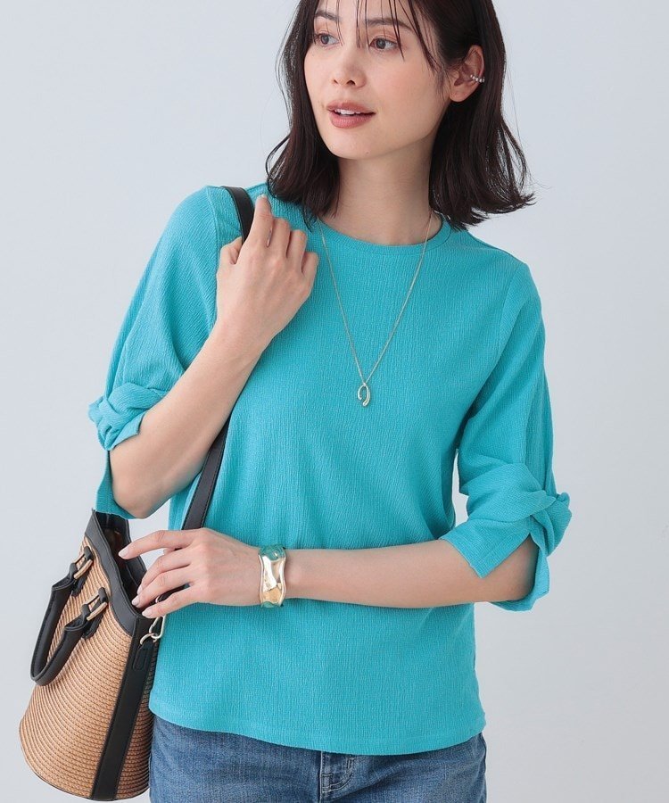 【インディヴィ/INDIVI】の【洗える/吸水速乾/UVケア】ねじりデザイン袖カットソー インテリア・キッズ・メンズ・レディースファッション・服の通販 founy(ファニー) 　ファッション　Fashion　レディースファッション　Fashion for Women　トップス・カットソー　Cut & Sew Tops　カットソー・ベーシックTシャツ　Cut-and-Sewn Tops / Stretch Tees & Basics　洗える　Machine Washable　カットソー　Cut and Sewn Top　吸水　Absorbent, Quick-Dry　ストレッチ　Stretch, Stretchy Fabric　スマート　Smart, Elegant　スリット　Slit, Slit Detail　スーツ　Suit, Formalwear　デニム　Denim, Jeans Material　人気　Popular, Best Seller　おすすめ　Recommended / Our Picks　ブルーグリーン|ID: prp329100004823588 ipo3291000000035076962