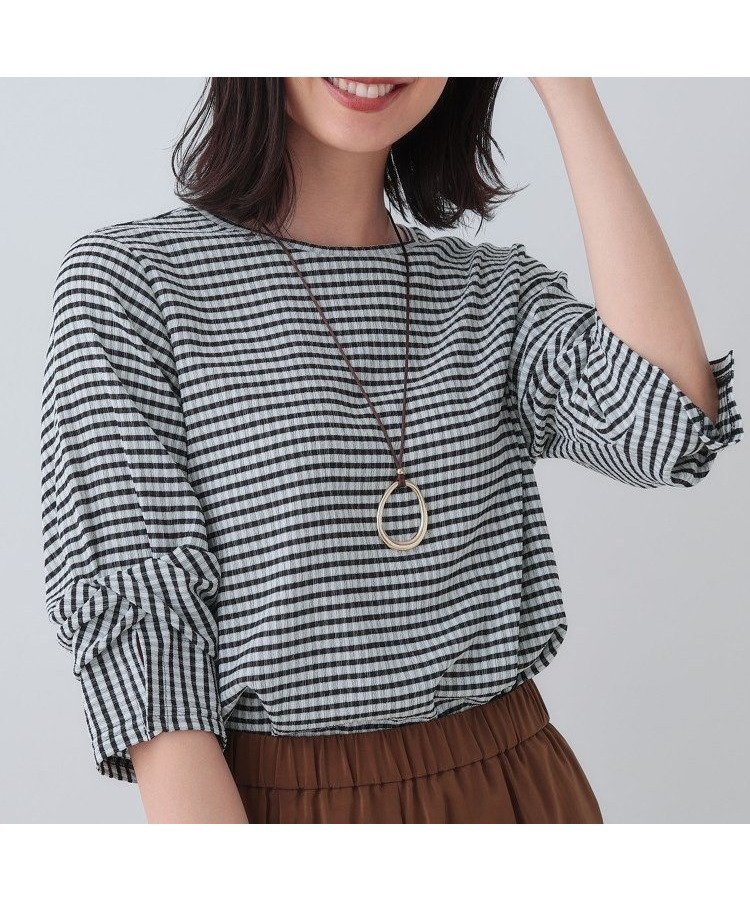 【インディヴィ/INDIVI】の【洗える/吸水速乾/UVケア】ねじりデザイン袖カットソー インテリア・キッズ・メンズ・レディースファッション・服の通販 founy(ファニー) 　ファッション　Fashion　レディースファッション　Fashion for Women　トップス・カットソー　Cut & Sew Tops　カットソー・ベーシックTシャツ　Cut-and-Sewn Tops / Stretch Tees & Basics　洗える　Machine Washable　カットソー　Cut and Sewn Top　吸水　Absorbent, Quick-Dry　ストレッチ　Stretch, Stretchy Fabric　スマート　Smart, Elegant　スリット　Slit, Slit Detail　スーツ　Suit, Formalwear　デニム　Denim, Jeans Material　人気　Popular, Best Seller　おすすめ　Recommended / Our Picks　ブラック|ID: prp329100004823588 ipo3291000000035076965