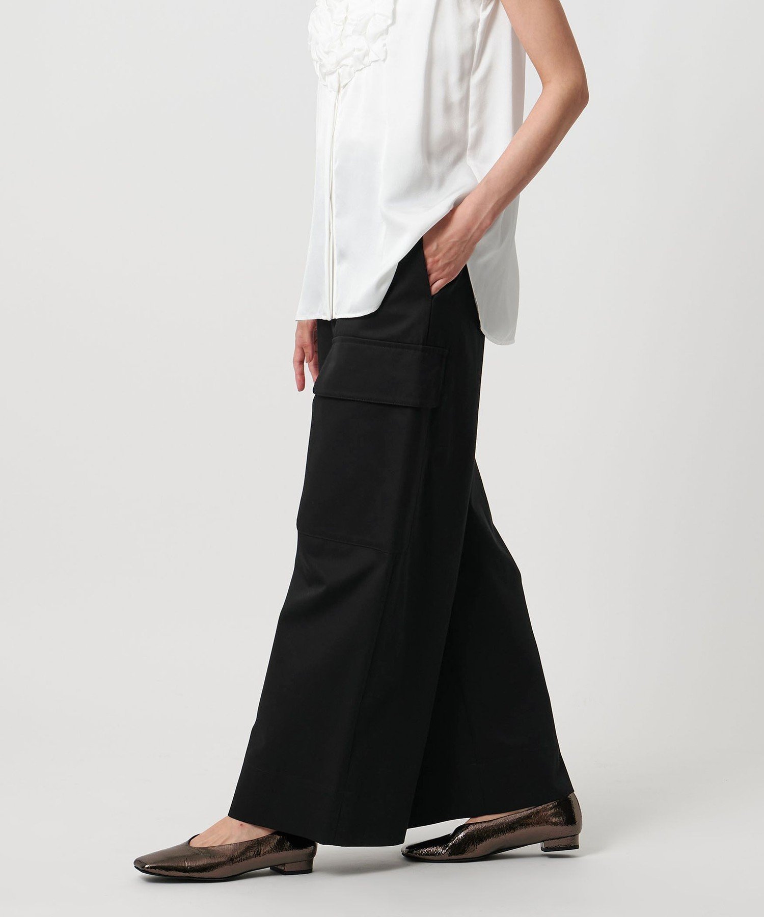 【ユナイテッドアローズ/UNITED ARROWS】のチノ ポケット パンツ -ウォッシャブル- インテリア・キッズ・メンズ・レディースファッション・服の通販 founy(ファニー) 　ファッション　Fashion　レディースファッション　Fashion for Women　パンツ　Pants & Trousers　アシンメトリー　Asymmetrical Style　ウォッシャブル　Machine Washable　コンパクト　Compact, Small Size　シンプル　Simple, Minimal　パウダー　Powder, Soft Tone　パッチ　Patch, Appliqué　フィット　Fit, Slim Fit　ポケット　Pocket, Pocket Detail　おすすめ　Recommended / Our Picks　BLACK|ID: prp329100004823641 ipo3291000000035077331