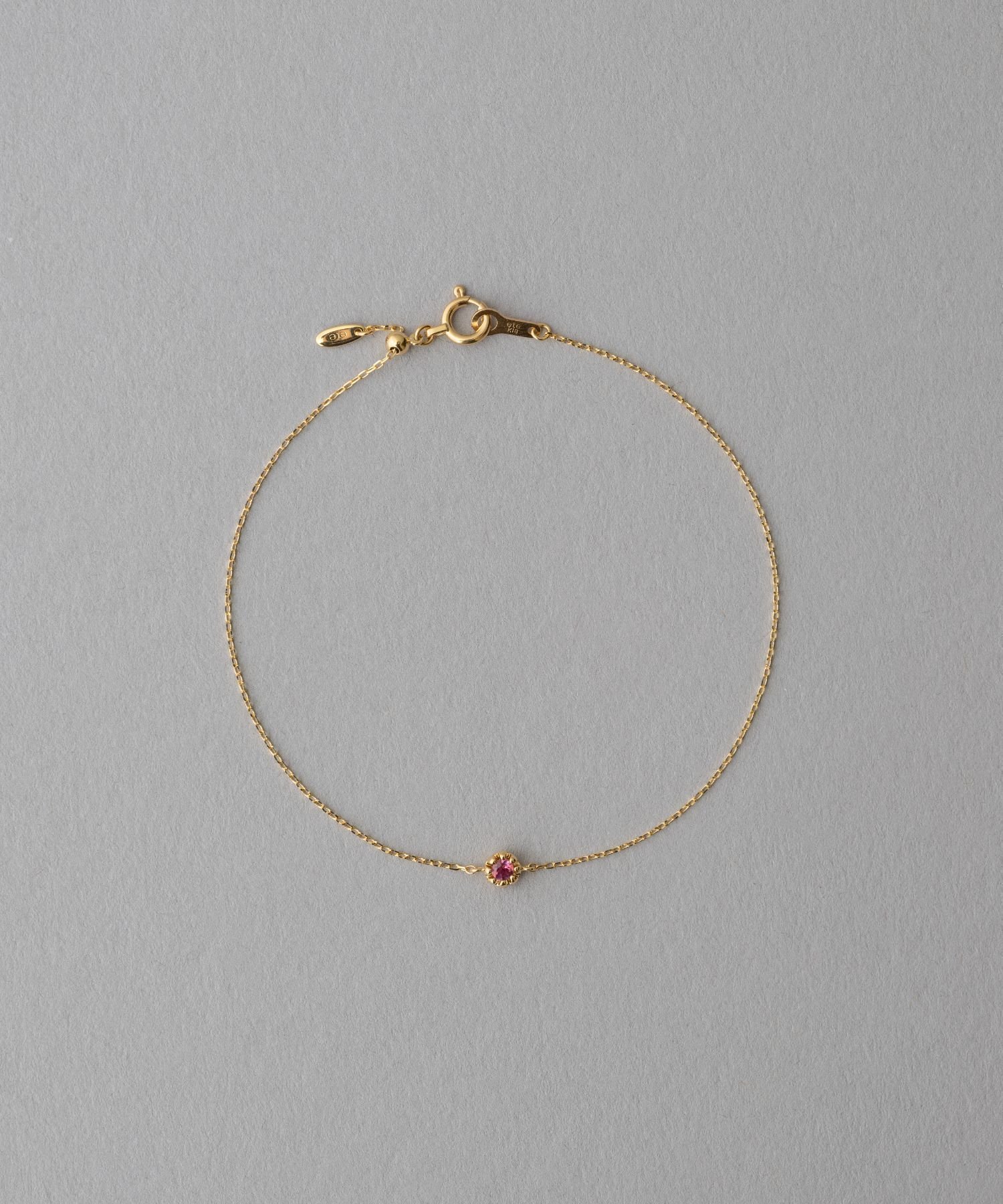 【エテ/ete】のK18YG フルール ブレスレット(誕生石 1・2・3・6・8・10・11・12月) インテリア・キッズ・メンズ・レディースファッション・服の通販 founy(ファニー) 　ファッション　Fashion　レディースファッション　Fashion for Women　ジュエリー　Jewelry　チェーン＆カフブレスレット　Cuff & Chain Bracelets　コレクション　Collection, Seasonal Line　シンプル　Simple, Minimal　ジュエリー　Jewelry, Accessories　ストーン　Stone, Gem-Like　ブレスレット　Bracelet, Wristband　おすすめ　Recommended / Our Picks　エレガント 上品　Elegant　ギフト プレゼント　Gift / Present　F|ID: prp329100004823660 ipo3291000000035077439