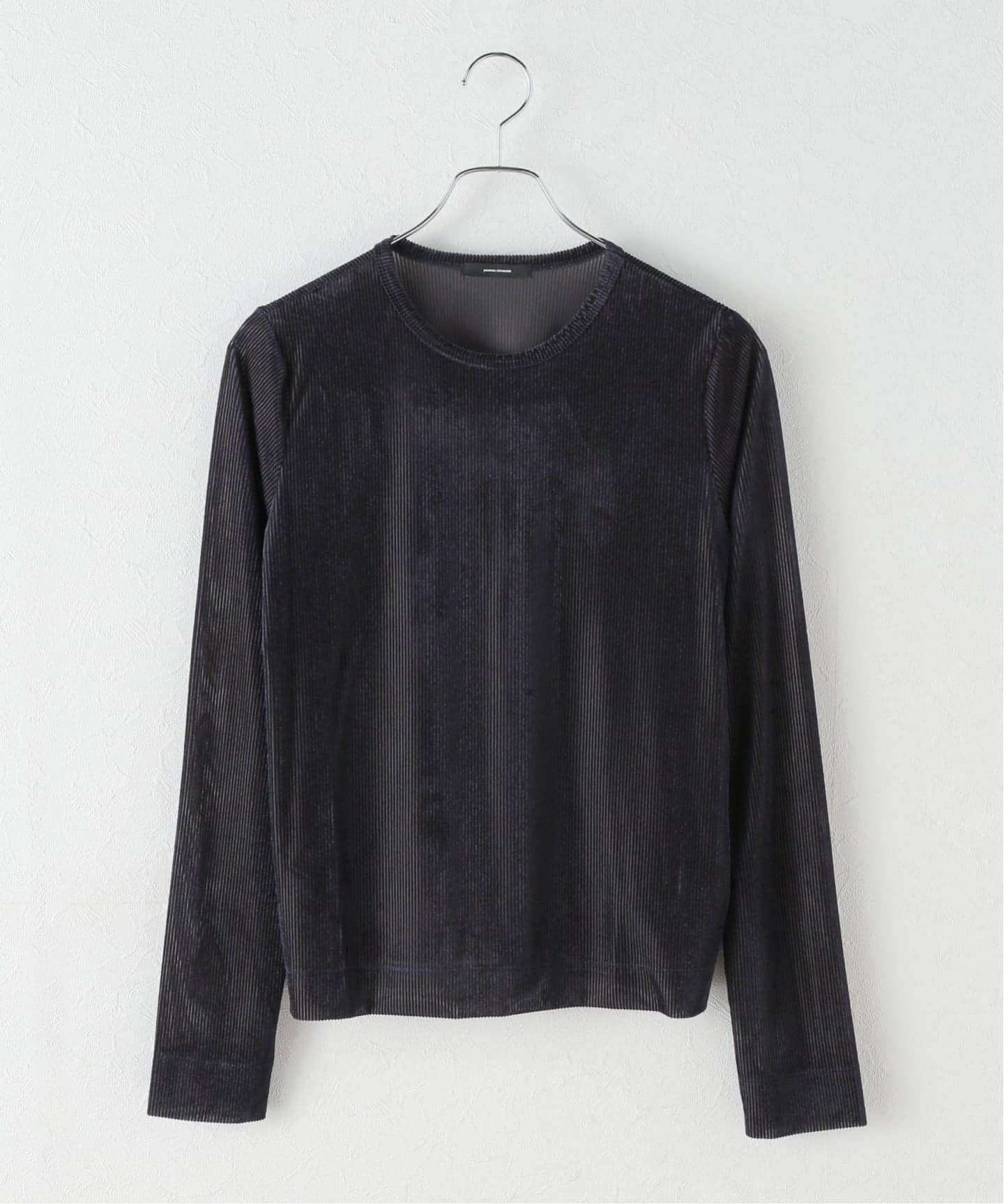 【ジャーナルスタンダード/JOURNAL STANDARD】のハリヌキベロアプルオーバー インテリア・キッズ・メンズ・レディースファッション・服の通販 founy(ファニー) 　ファッション　Fashion　レディースファッション　Fashion for Women　トップス・カットソー　Cut & Sew Tops　カジュアルプルオーバー・ニットトップス　Pullovers & Knit Tops / Casual Pullovers　ベロアトップス　Velour Tops / Velvet-Look Items　シンプル　Simple, Minimal　スマート　Smart, Elegant　ベロア　Velour, Soft Velvet　エレガント 上品　Elegant　軽量　Lightweight, Ultra Light　ネイビー|ID: prp329100004823672 ipo3291000000035077509