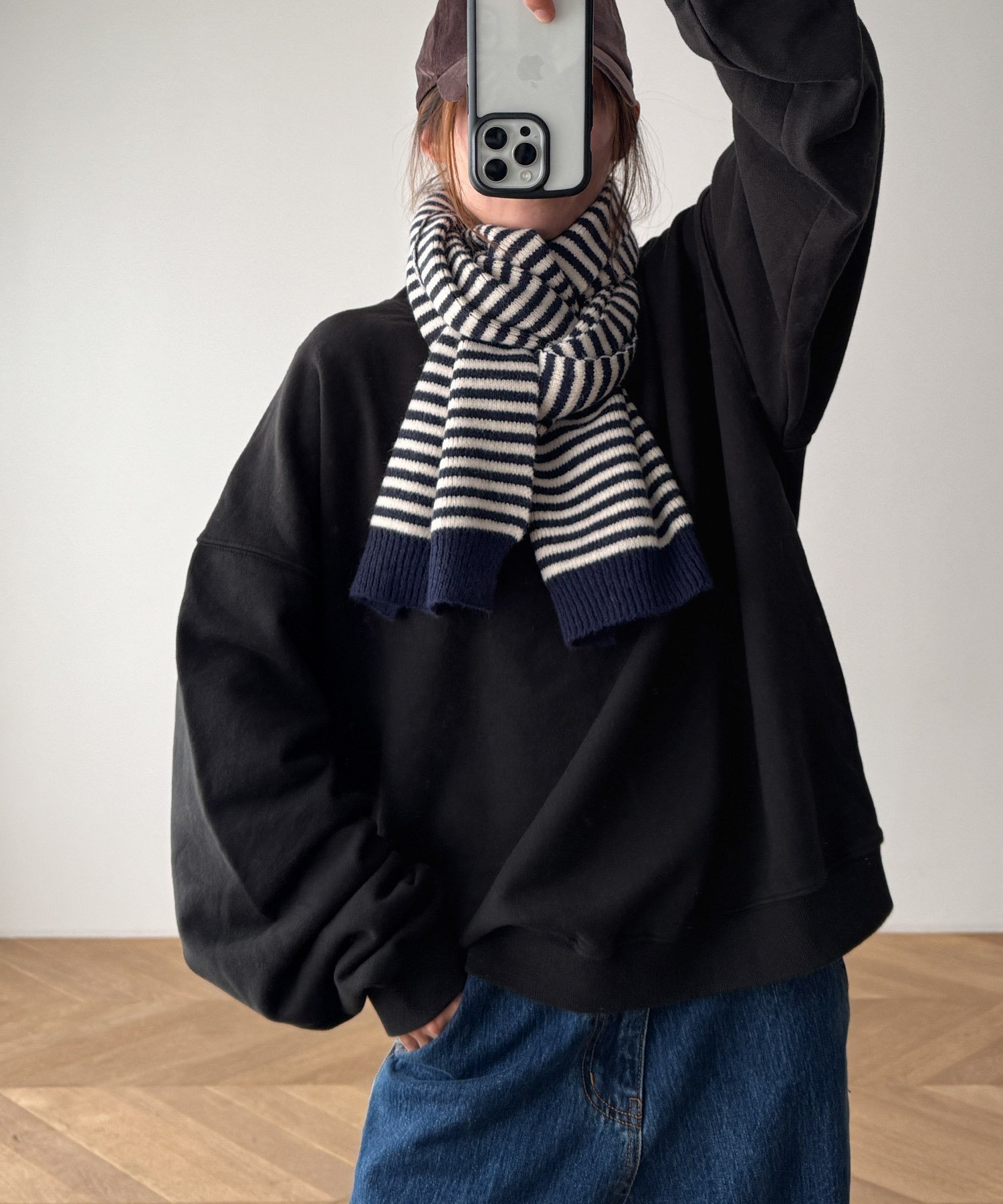 【キャナルジーン/CANAL JEAN】のEl mar ボーダーマフラー インテリア・キッズ・メンズ・レディースファッション・服の通販 founy(ファニー) 　ファッション　Fashion　レディースファッション　Fashion for Women　マフラー・スヌード / 冬小物の定番　Scarves & Mufflers　スマート　Smart, Elegant　ボーダー　Border, Stripe　マフラー　Scarf, Muffler　モノトーン　Monotone, Black and White　冬　Winter / This Winter　おすすめ　Recommended / Our Picks　ネイビー|ID: prp329100004823736 ipo3291000000035078211