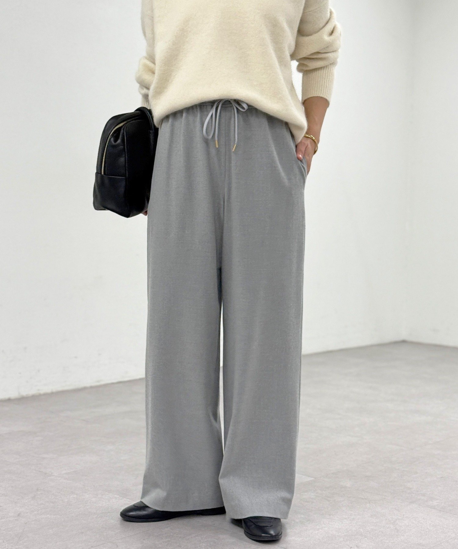 【リヴドロワ/RIVE DROITE】の【真冬まで暖か】両面起毛イージーストレートパンツ インテリア・キッズ・メンズ・レディースファッション・服の通販 founy(ファニー) 　ファッション　Fashion　レディースファッション　Fashion for Women　パンツ　Pants & Trousers　シンプル　Simple, Minimal　ストレート　Straight, Straight Cut　ドローコード　Drawcord, Drawstring Cord　ポケット　Pocket, Pocket Detail　ワイド　Wide, Wide Fit　冬　Winter / This Winter　再入荷　Restock / Back in Stock　おすすめ　Recommended / Our Picks　グレー|ID: prp329100004823742 ipo3291000000035078260