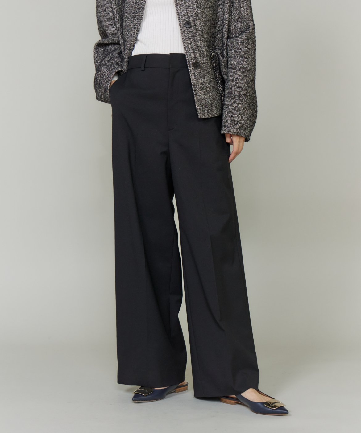 【イネド/INED】のセミワイドパンツ インテリア・キッズ・メンズ・レディースファッション・服の通販 founy(ファニー) 　ファッション　Fashion　レディースファッション　Fashion for Women　パンツ　Pants & Trousers　シューズ　Shoes, Footwear　ストレッチ　Stretch, Stretchy Fabric　スニーカー　Sneakers, Trainers　スマート　Smart, Elegant　バランス　Balance, Style Balance　ポケット　Pocket, Pocket Detail　リラックス　Relax, Relaxed Fit　おすすめ　Recommended / Our Picks　ブラック|ID: prp329100004823798 ipo3291000000035078662