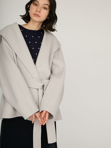 【エミ/emmi】のロイヤルジーロン・フーデッドミドルコート 人気、トレンドファッション・服の通販 founy(ファニー) 　ファッション　Fashion　レディースファッション　Fashion for Women　アウター　Coat / Outerwear Collection　コート・ロングコート・ピーコート　Long Coats, Peacoats & More　インナー　Innerwear　ショール　Shawl, Wrap　スマート　Smart, Elegant　スラックス　Slacks, Dress Pants　ポケット　Pocket, Pocket Detail　ミドル　Middle Length, Mid Height　エレガント 上品　Elegant　 other-1|ID: prp329100004823807 ipo3291000000035078748