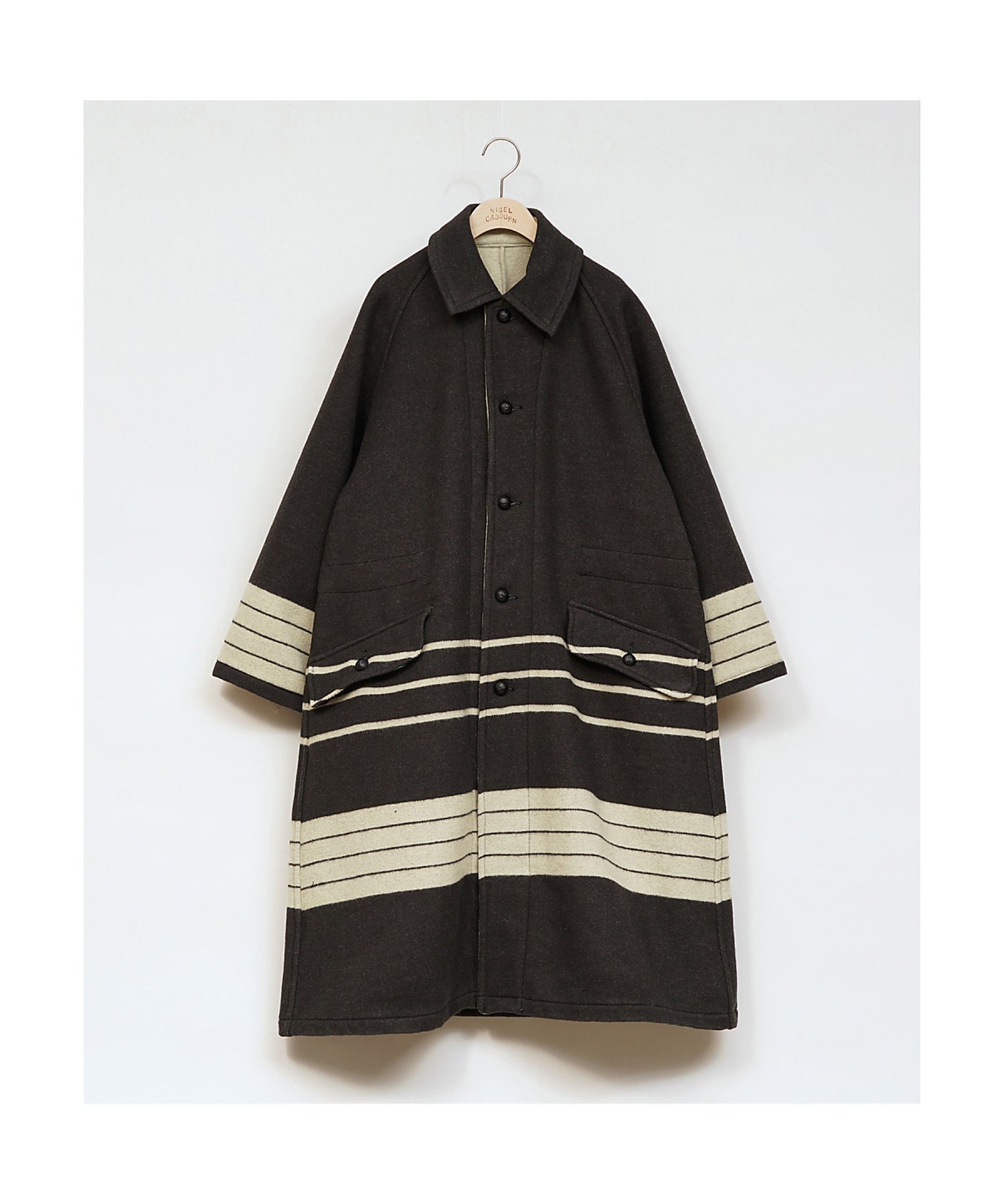 【ナイジェル ケーボン/NIGEL CABOURN】のWOMAN / マウンテニアブランケットコート インテリア・キッズ・メンズ・レディースファッション・服の通販 founy(ファニー) 　ファッション　Fashion　レディースファッション　Fashion for Women　アウター　Coat / Outerwear Collection　コート・ロングコート・ピーコート　Long Coats, Peacoats & More　ジャカード／ジャガード　Jacquard, Woven Pattern　リバーシブル　Reversible, Two-Sided　チャコールグレー|ID: prp329100004823847 ipo3291000000035079358