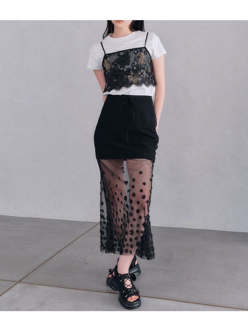 【リリーブラウン/Lily Brown】のL.B CANDY STOCK フラワーレイヤードセットスカート 人気、トレンドファッション・服の通販 founy(ファニー) 　雑誌掲載アイテム　Magazine Picks & Fashion Features　ファッション雑誌　Fashion Magazines　スウィート　Sweet　レイ　Ray　ファッション　Fashion　レディースファッション　Fashion for Women　スカート　Skirts　インナー　Innerwear　7月号　July Issue　スマート　Smart, Elegant　雑誌　Magazine, Fashion Magazine　チュール　Tulip, Tulip Motif　デニム　Denim, Jeans Material　台形　A-Line, Trapezoid Shape　8月号　August Issue, Aug. Edition　ビジュー　Bijou, Jewel-like Accent　ミニスカート　Mini Skirt, Short Skirt　 other-1|ID: prp329100004823859 ipo3291000000035079483