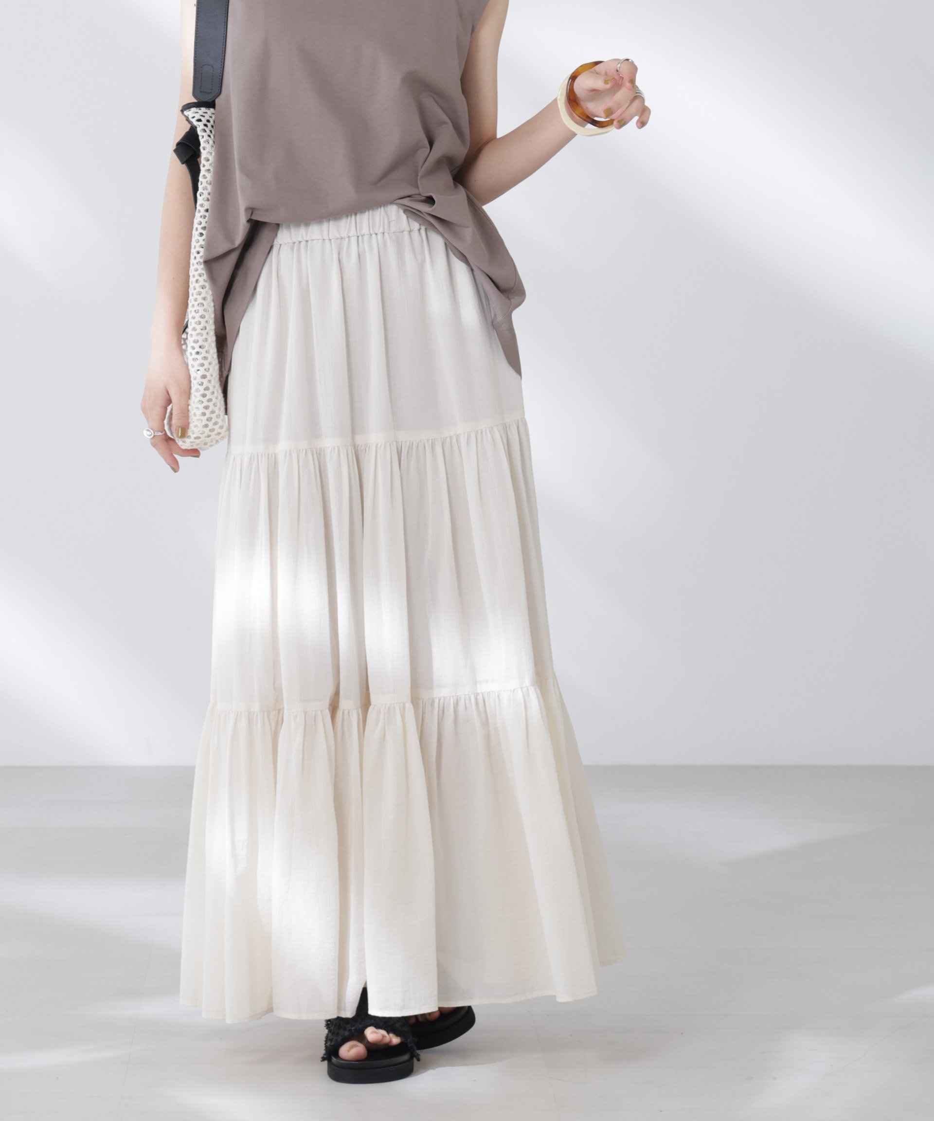 【ナノ ユニバース/nano universe】のコットンシフォンティアードスカート インテリア・キッズ・メンズ・レディースファッション・服の通販 founy(ファニー) ファッション Fashion レディースファッション Fashion for Women スカート Skirts ティアードスカート Tiered Skirts ウォッシャブル Machine Washable ヴィンテージ Vintage Style ギャザー Gathered, Ruffled サンダル Sandals, Summer Shoes シアー Sheer, See-Through シフォン Chiffon, Lightweight Fabric ティアード Tiered, Tiered Style ベーシック Basic, Essential マキシ Maxi, Full Length 夏 Summer 2025年 2025 2025-2026秋冬・A/W Autumn/Winter 2025–26 AW25–26 アイボリー7|ID: prp329100004823865 ipo3291000000035079525