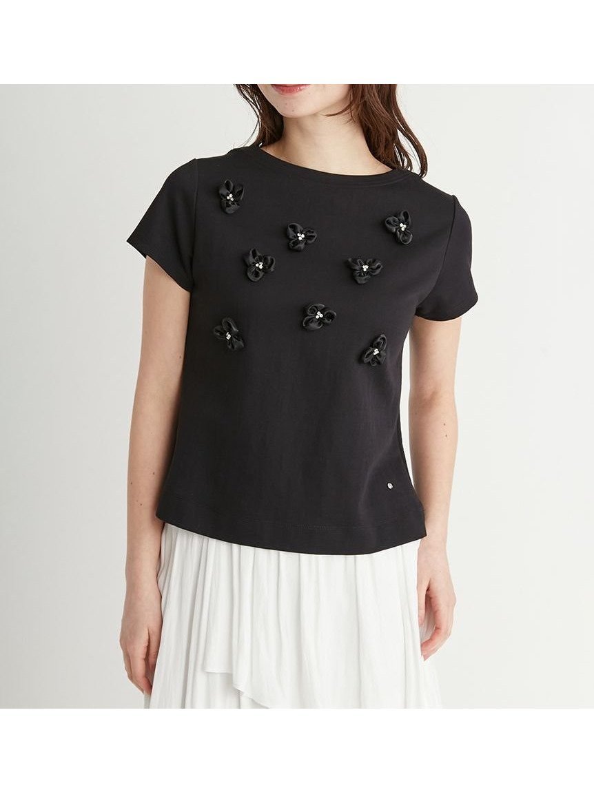 【セルフォード/CELFORD】のフラワーモチーフTシャツ インテリア・キッズ・メンズ・レディースファッション・服の通販 founy(ファニー) 　ファッション　Fashion　レディースファッション　Fashion for Women　トップス・カットソー　Cut & Sew Tops　シャツ・ブラウス・オフィスカジュアル　Elegant Blouses & Button-Ups　ロングTシャツ・Tシャツ　Longline T-Shirts & Tees　花柄・フラワープリント・モチーフ　Floral Prints & Motifs / Flower Pattern Tops　おすすめ　Recommended / Our Picks　オーガンジー　Organza Fabric　コンパクト　Compact, Small Size　シンプル　Simple, Minimal　スマート　Smart, Elegant　デコルテ　Décolleté, Neckline　デニム　Denim, Jeans Material　ビジュー　Bijou, Jewel-like Accent　フェミニン　Feminine, Girly　フラワー　Flower, Floral　モチーフ　Motif, Design Theme　エレガント 上品　Elegant　BLK[009]|ID: prp329100004823866 ipo3291000000035079533