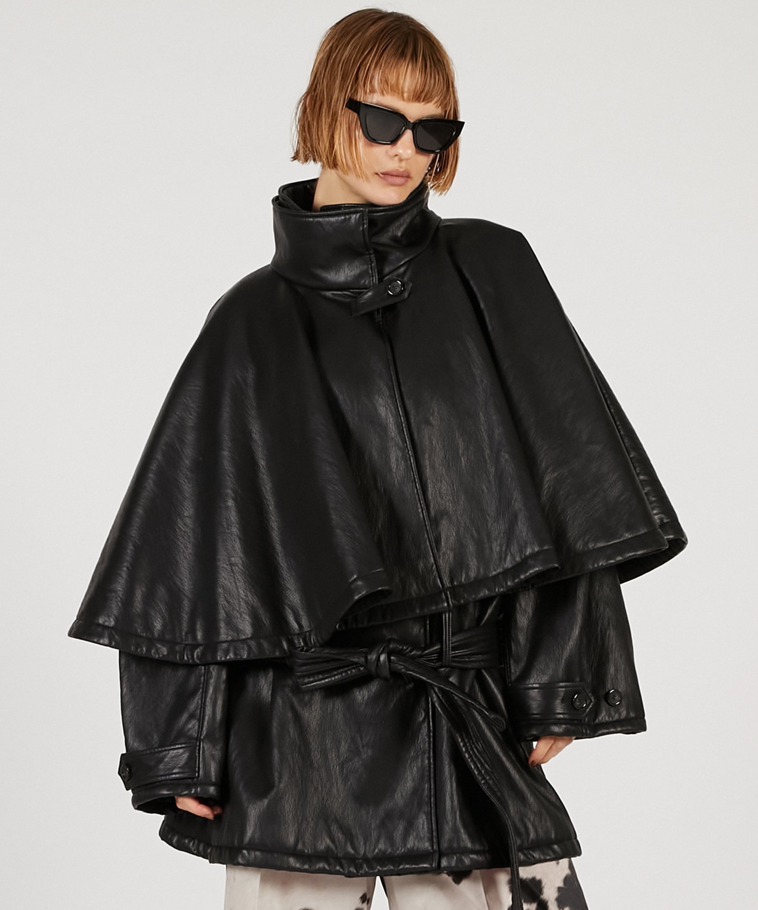 【プランク プロジェクト/PRANK PROJECT】のローベルテッドパディングブルゾン 人気、トレンドファッション・服の通販 founy(ファニー) ファッション Fashion レディースファッション Fashion for Women アウター Coat / Outerwear Collection ブルゾンジャケット・スポーティアウター Blouson Jackets ショート Short, Short Length スタンド Stand Collar, Upright Stand フェイクレザー Faux Leather, PU Leather リアル Real, Realistic 冬 Winter / This Winter other-1|ID: prp329100004823877 ipo3291000000035079679