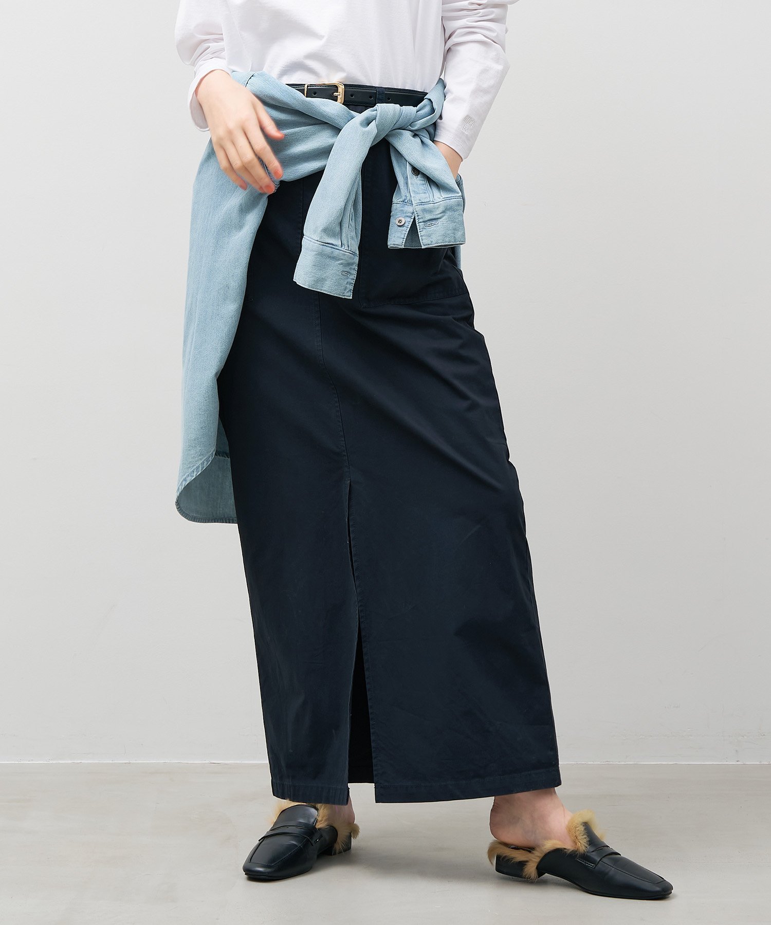 【マイカ ディール/MICA & DEAL】のピーチベイカータイトスカート インテリア・キッズ・メンズ・レディースファッション・服の通販 founy(ファニー) 　ファッション　Fashion　レディースファッション　Fashion for Women　スカート　Skirts　コンパクト　Compact, Small Size　シンプル　Simple, Minimal　ジャケット　Jacket, Outerwear　スニーカー　Sneakers, Trainers　スリット　Slit, Slit Detail　パッチ　Patch, Appliqué　ピーチ　Peach, Soft Touch　フラップ　Flap, Flap Pocket　ポケット　Pocket, Pocket Detail　レース　Lace, Lace Fabric　エレガント 上品　Elegant　NAVY|ID: prp329100004823902 ipo3291000000035080013