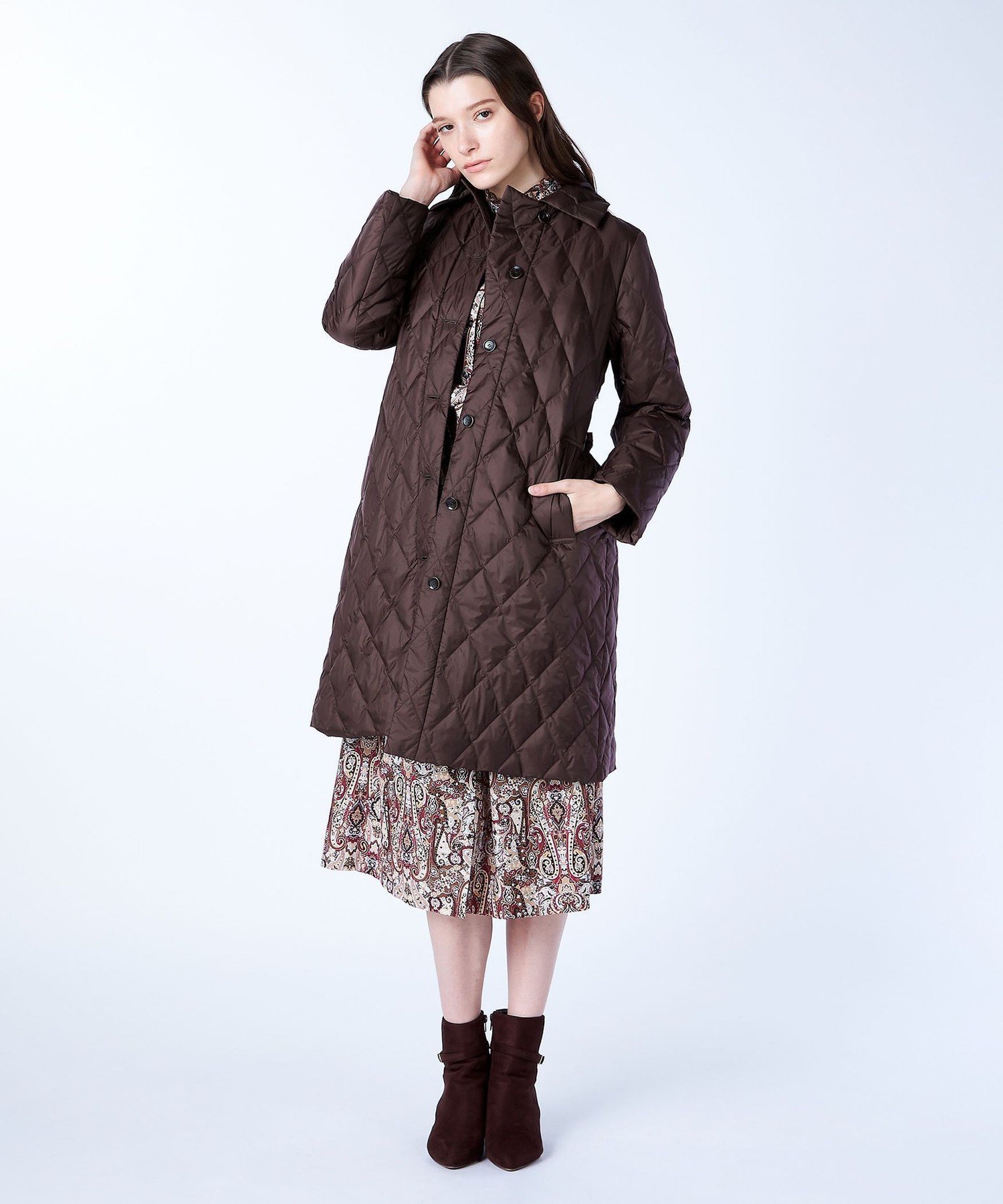 【スキャパ/SCAPA】のステラダウンコート 人気、トレンドファッション・服の通販 founy(ファニー) 　ファッション　Fashion　レディースファッション　Fashion for Women　アウター　Coat / Outerwear Collection　コート・ロングコート・ピーコート　Long Coats, Peacoats & More　ダウンジャケット・軽量ダウン　Warm & Lightweight Down Jackets　エレガント 上品　Elegant　キルティング　Quilted, Quilting　シンプル　Simple, Minimal　ダウン　Down, Puffer　 other-1|ID: prp329100004823910 ipo3291000000035080104