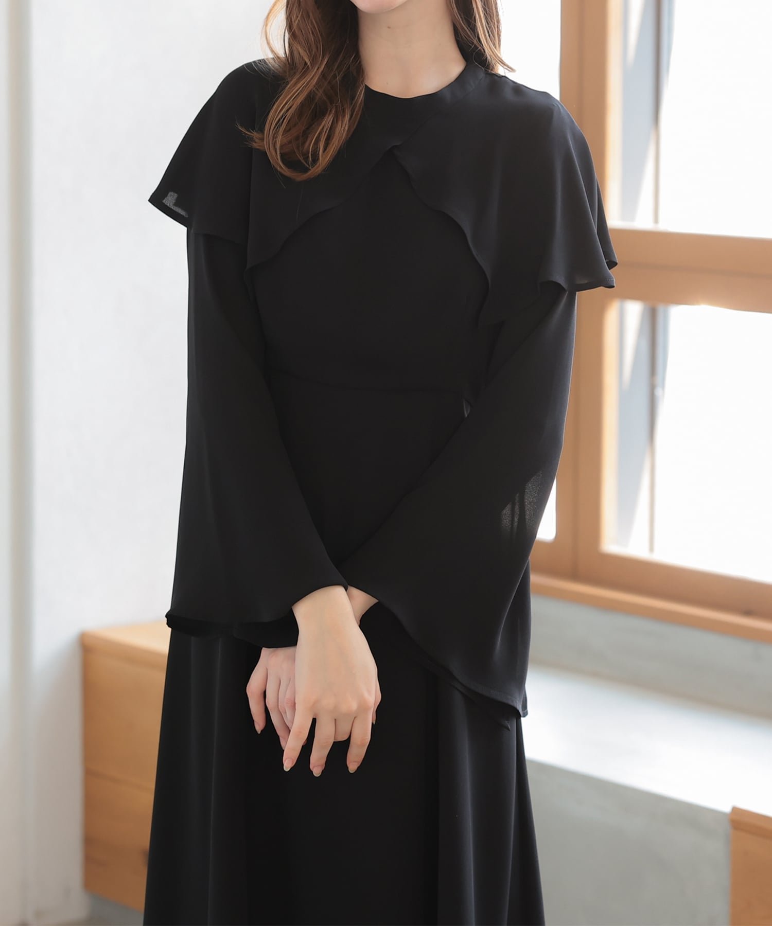 【ハレモード/haremode】の【haremode ハレモード公式】ケープ襟ワンピースドレス インテリア・キッズ・メンズ・レディースファッション・服の通販 founy(ファニー) 　ファッション　Fashion　レディースファッション　Fashion for Women　ワンピース　Dresses　フォーマル・パーティードレス・結婚式用ドレス　Elegant & Casual Dresses　ドレス　Dress, One-Piece　フォーマル　Formal, Dressy　モダン　Modern, Contemporary　おすすめ　Recommended / Our Picks　エレガント 上品　Elegant　結婚式　Wedding　披露宴　Wedding Reception　二次会　After Party　ブラック|ID: prp329100004823918 ipo3291000000035080175