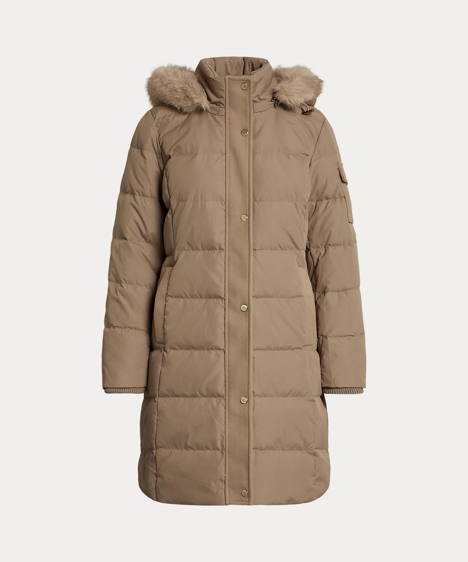 【ラルフローレン/RALPH LAUREN】のフェイクファートリム フーデッド ダウン コート インテリア・キッズ・メンズ・レディースファッション・服の通販 founy(ファニー) 　ファッション　Fashion　レディースファッション　Fashion for Women　アウター　Coat / Outerwear Collection　コート・ロングコート・ピーコート　Long Coats, Peacoats & More　ダウンジャケット・軽量ダウン　Warm & Lightweight Down Jackets　カフス　Cuff Design　キルティング　Quilted, Quilting　ストレート　Straight, Straight Cut　ダウン　Down, Puffer　長袖　Long Sleeve, Full Sleeve　パッチ　Patch, Appliqué　フィット　Fit, Slim Fit　フェイクファー　Faux Fur, Imitation Fur　フェザー　Feather, Feather Detail　フロント　Front, Front Design　ベルベット　Velvet, Velvety　ポケット　Pocket, Pocket Detail　メタル　Metal, Metal Parts　230ブラウン|ID: prp329100004823937 ipo3291000000035080360
